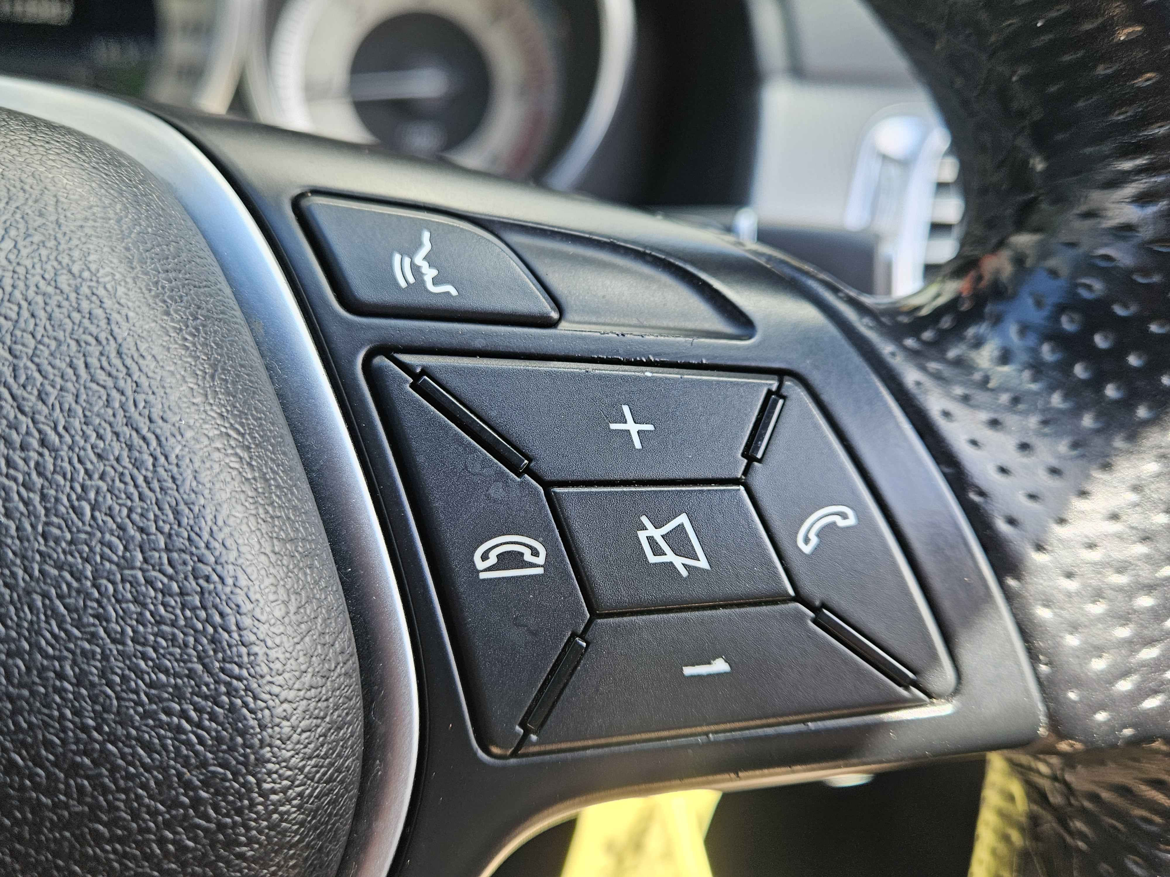 Mercedes E Class - Image 33
