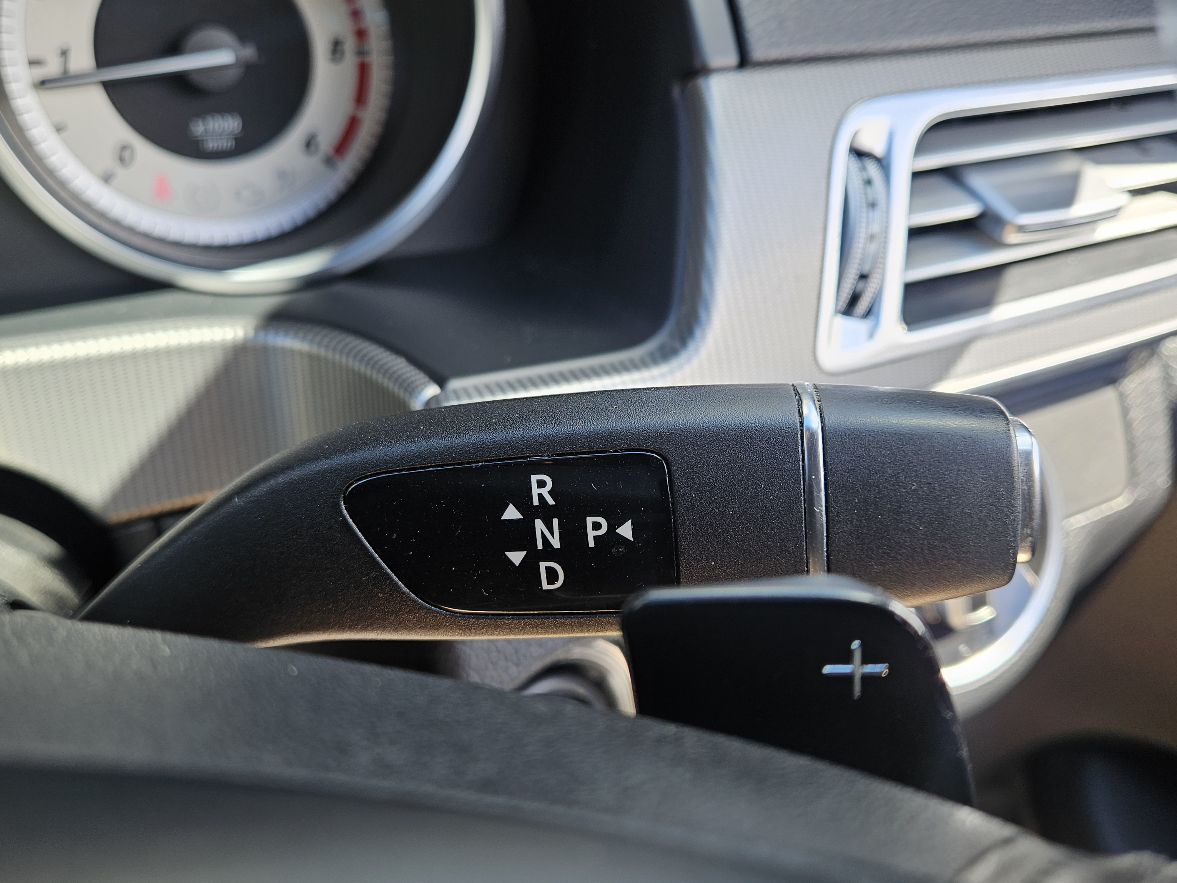 Mercedes E Class - Image 35