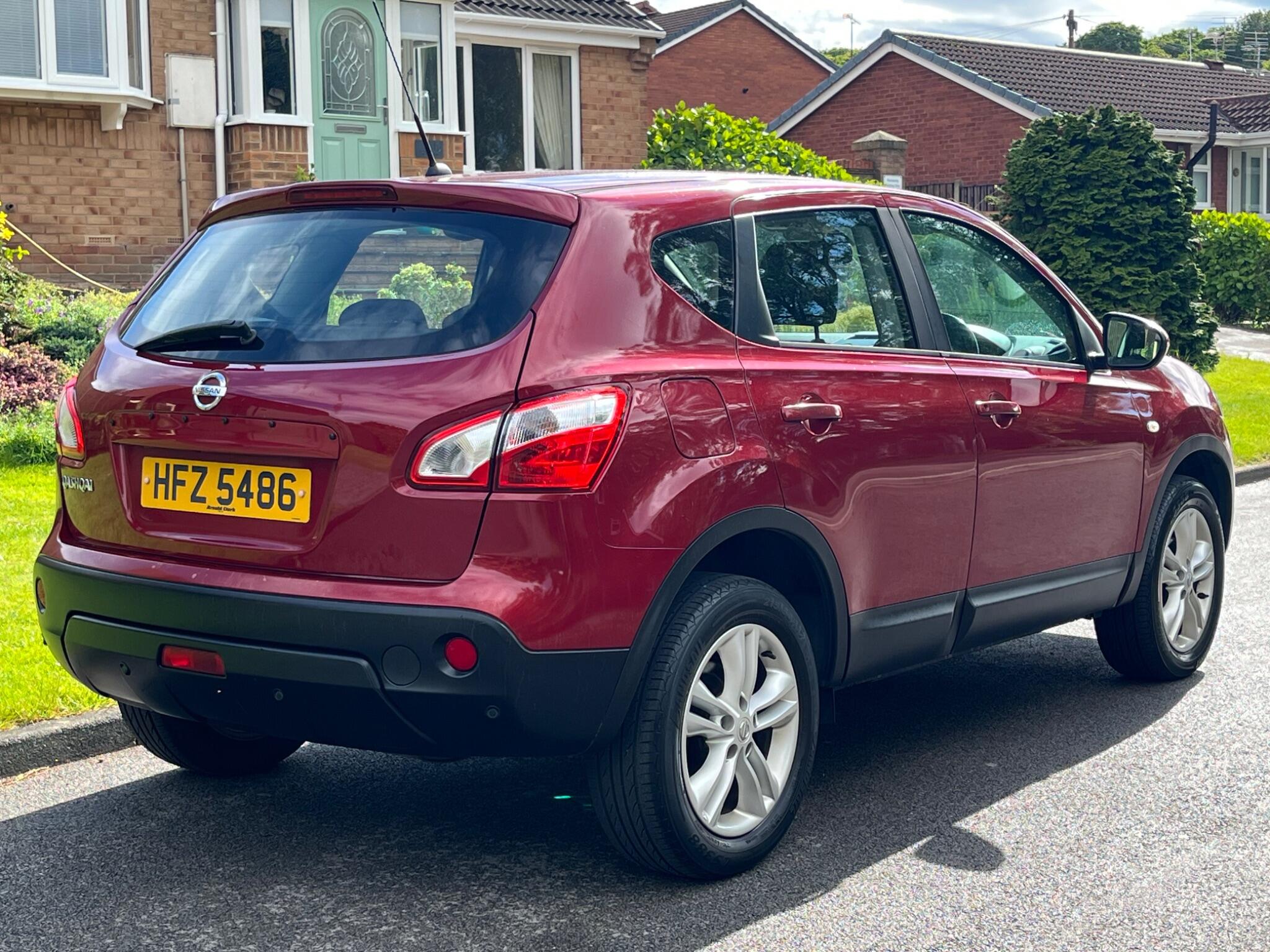 Nissan Qashqai - Image 2