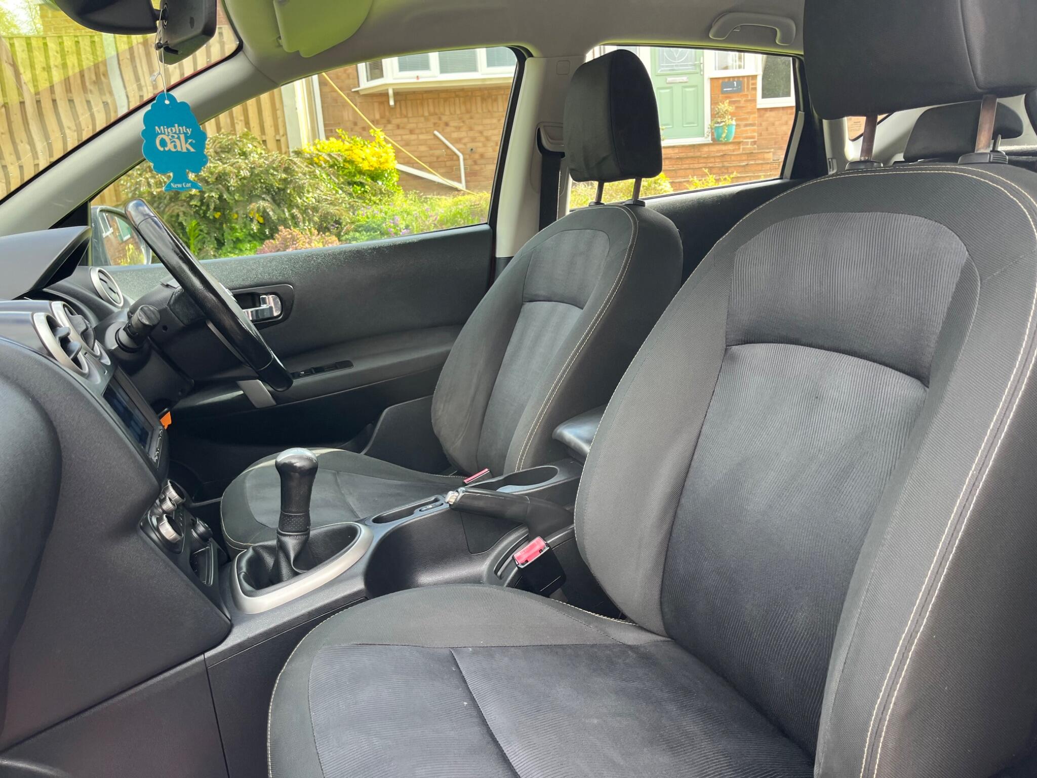 Nissan Qashqai - Image 13