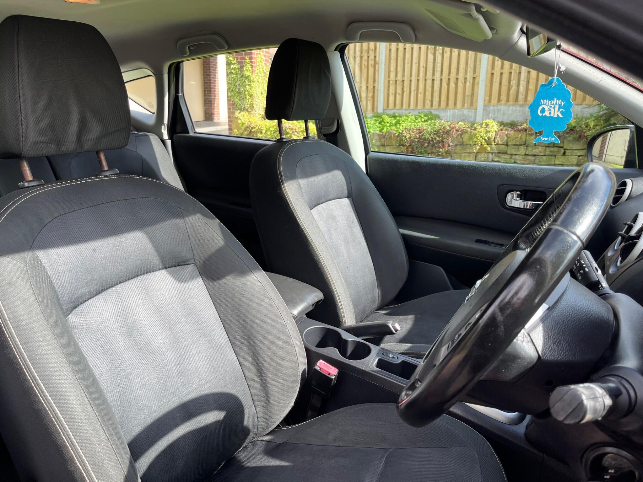 Nissan Qashqai - Image 26