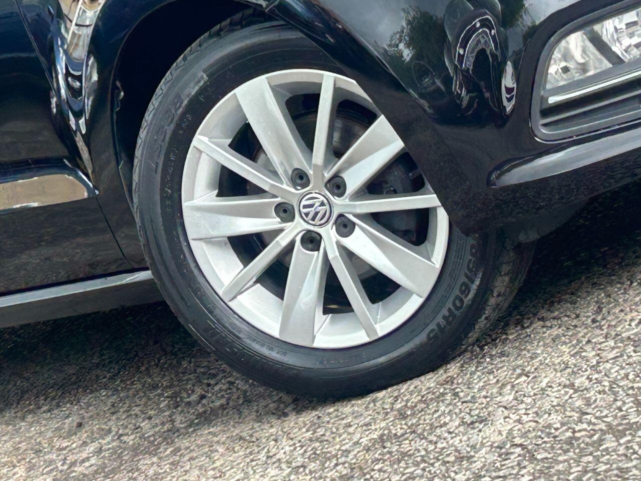 Volkswagen Polo - Image 5