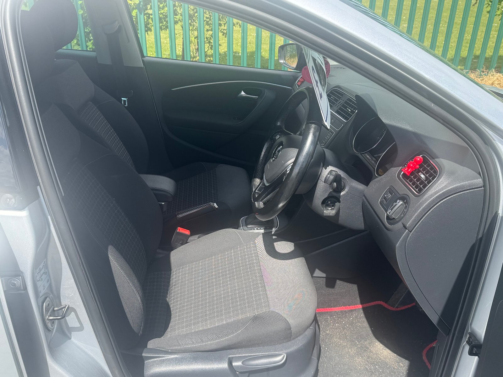 Volkswagen Polo - Image 7