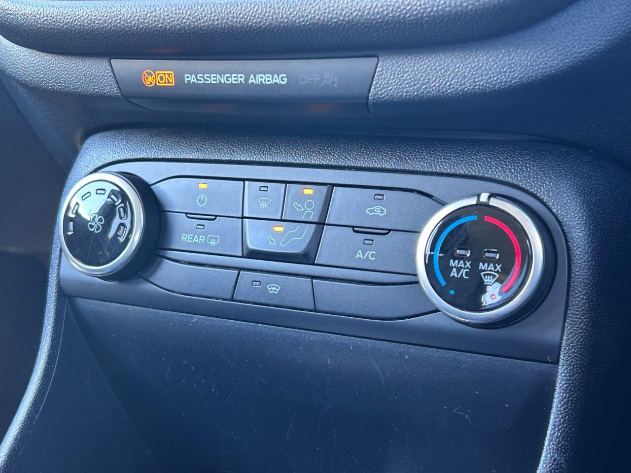 Ford Fiesta - Image 21