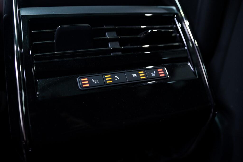 Land Rover RANGE ROVER SPORT - Image 17
