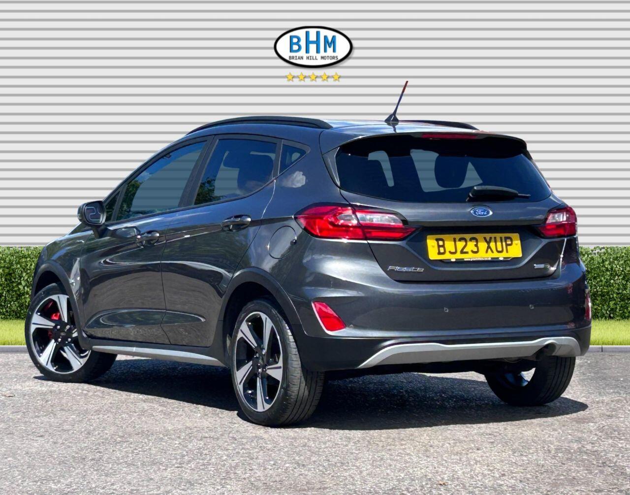Ford Fiesta - Image 12