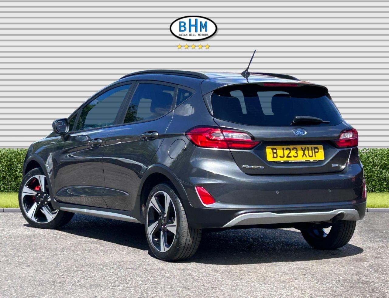 Ford Fiesta - Image 32