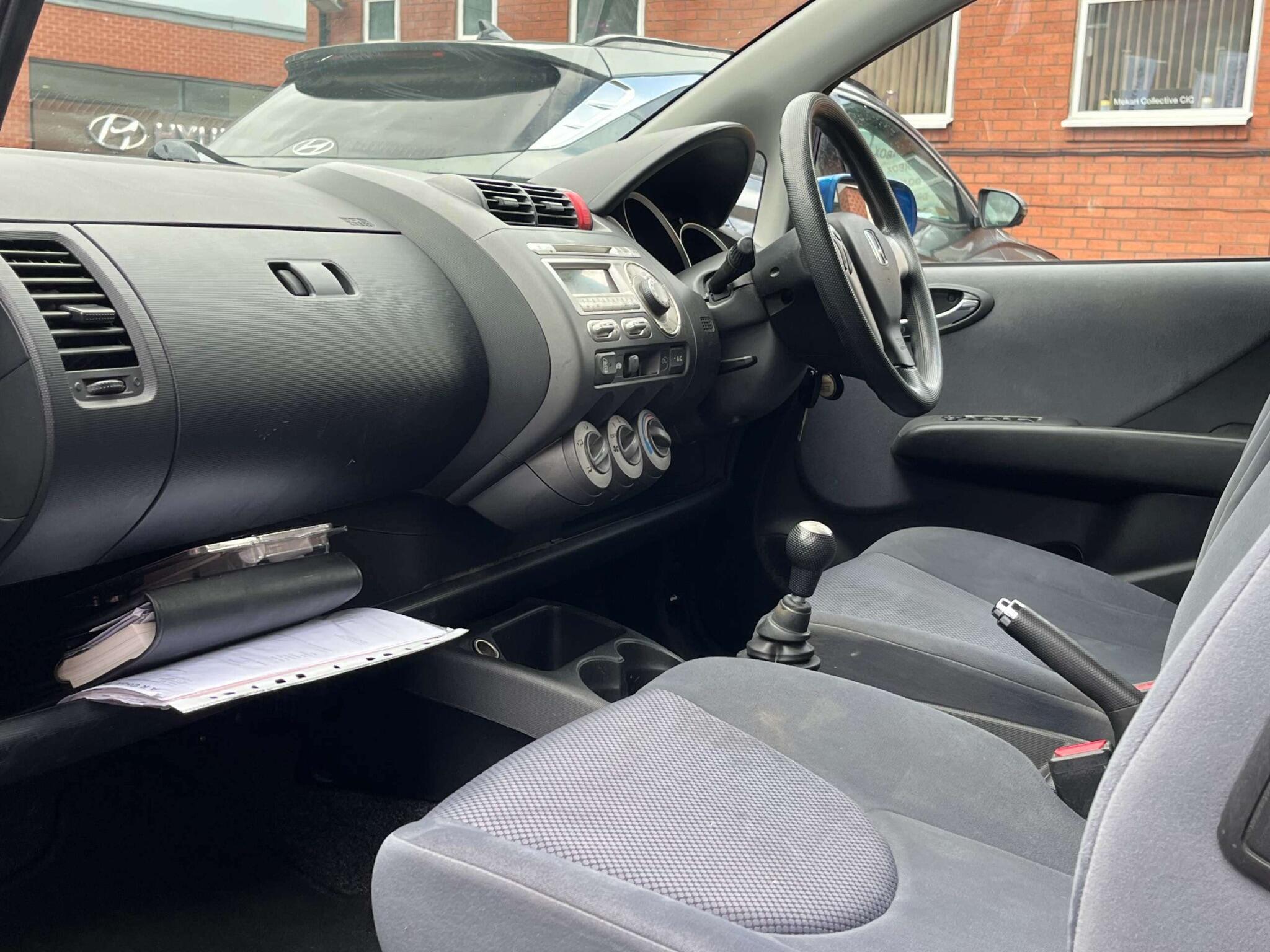 Honda Jazz - Image 9