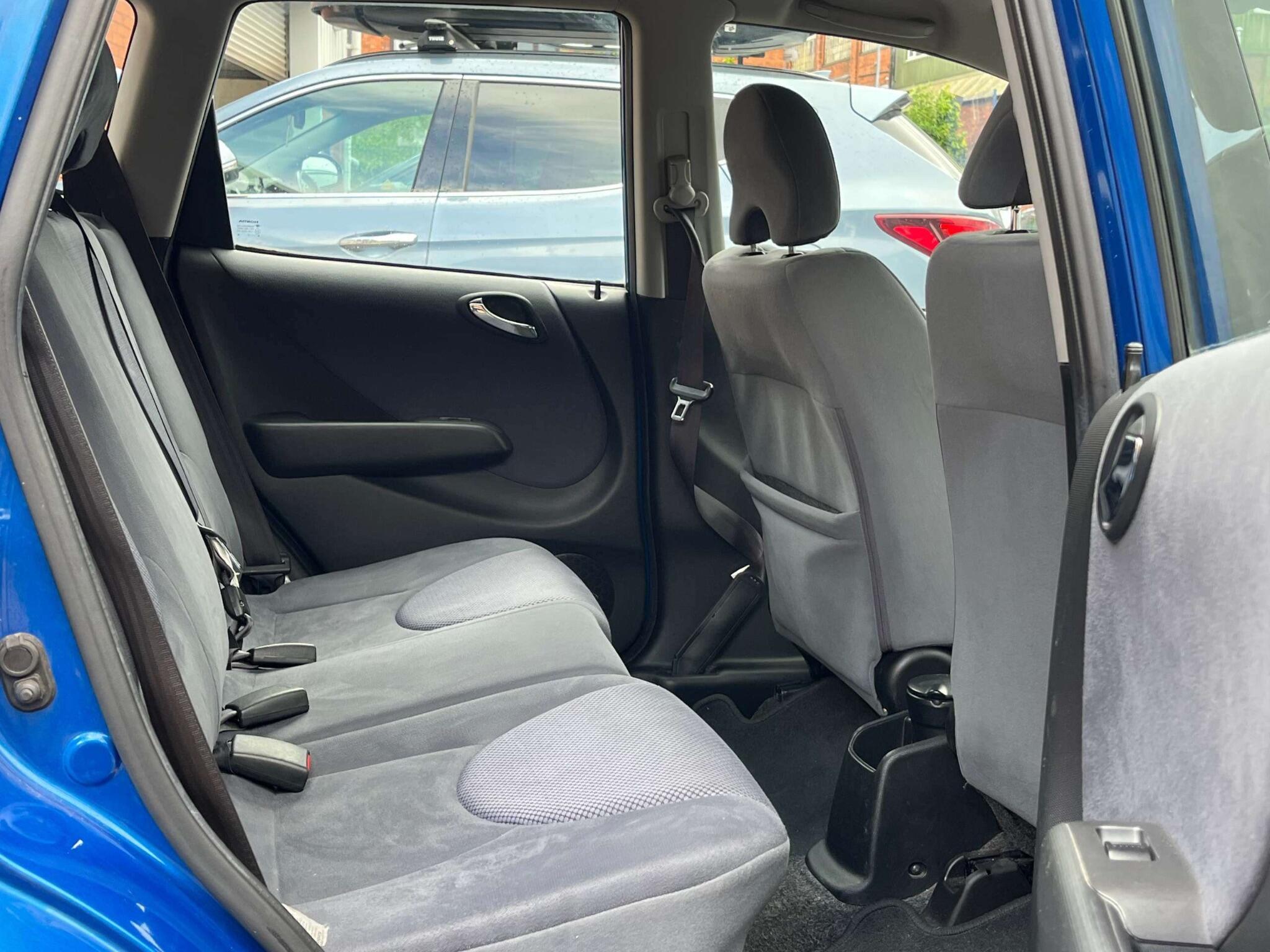 Honda Jazz - Image 10