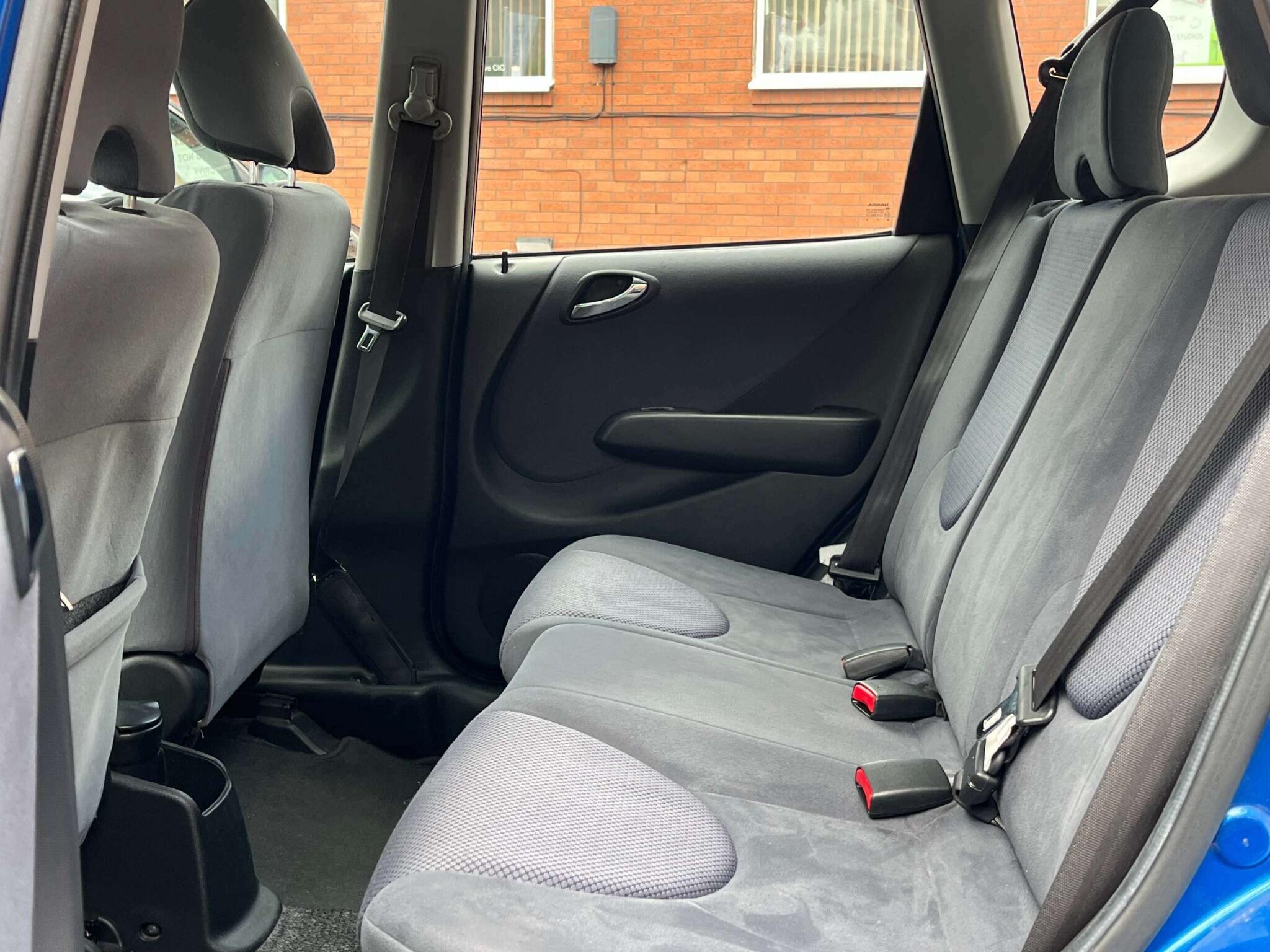 Honda Jazz - Image 12