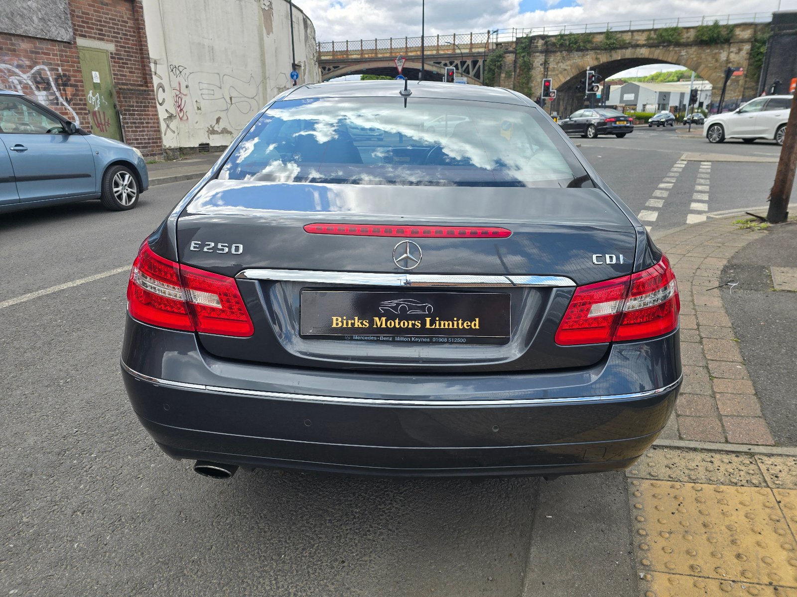 Mercedes E Class - Image 6