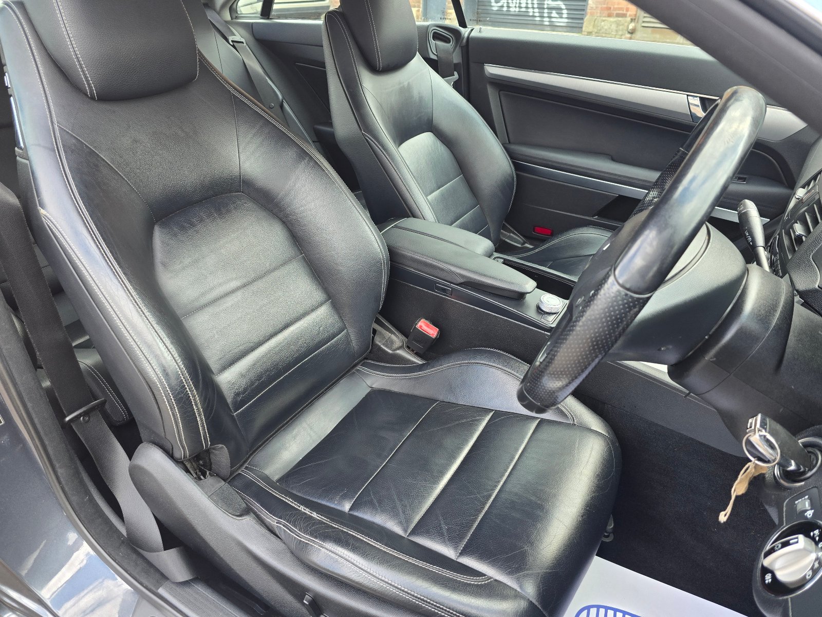 Mercedes E Class - Image 13