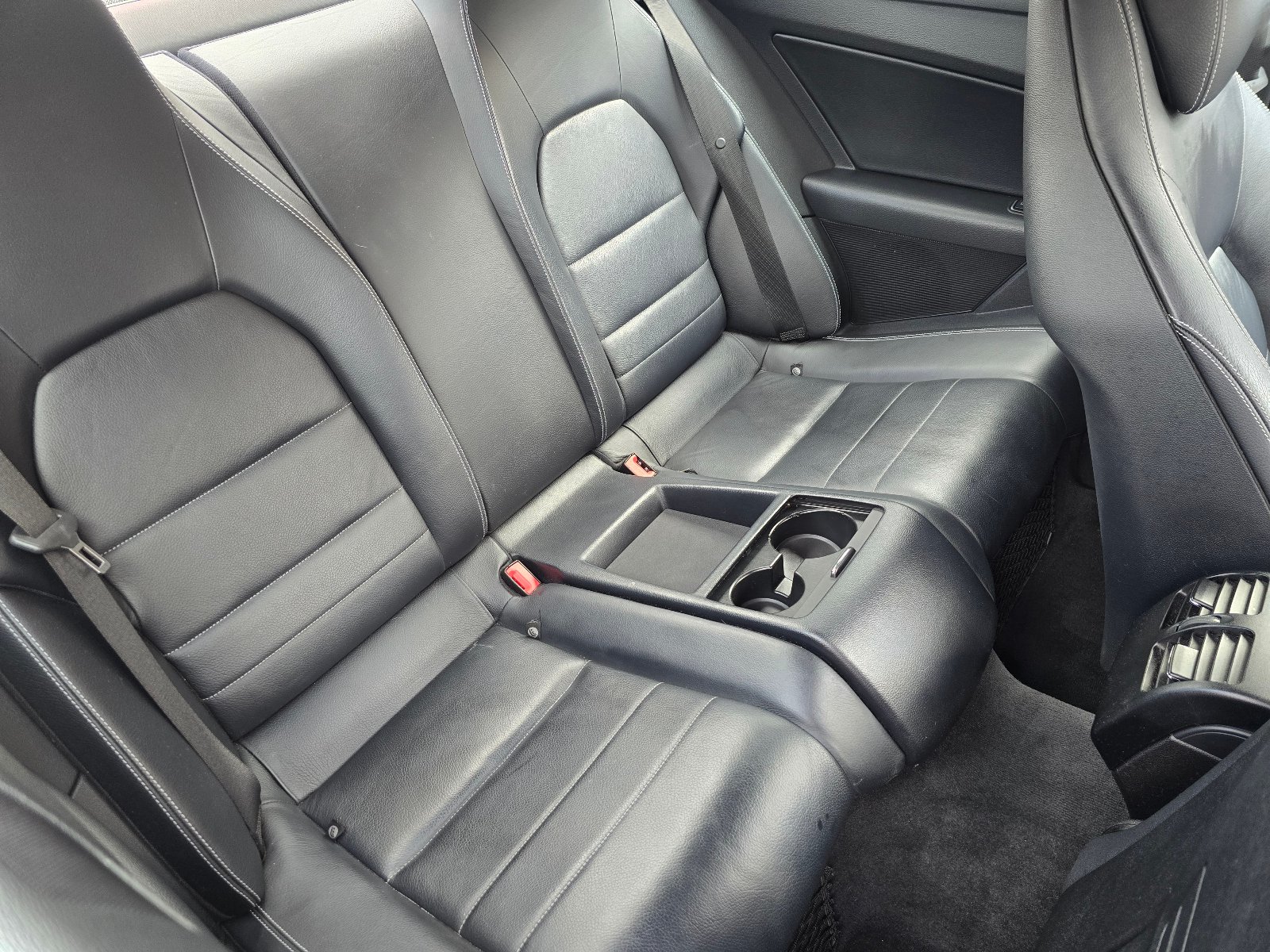 Mercedes E Class - Image 14