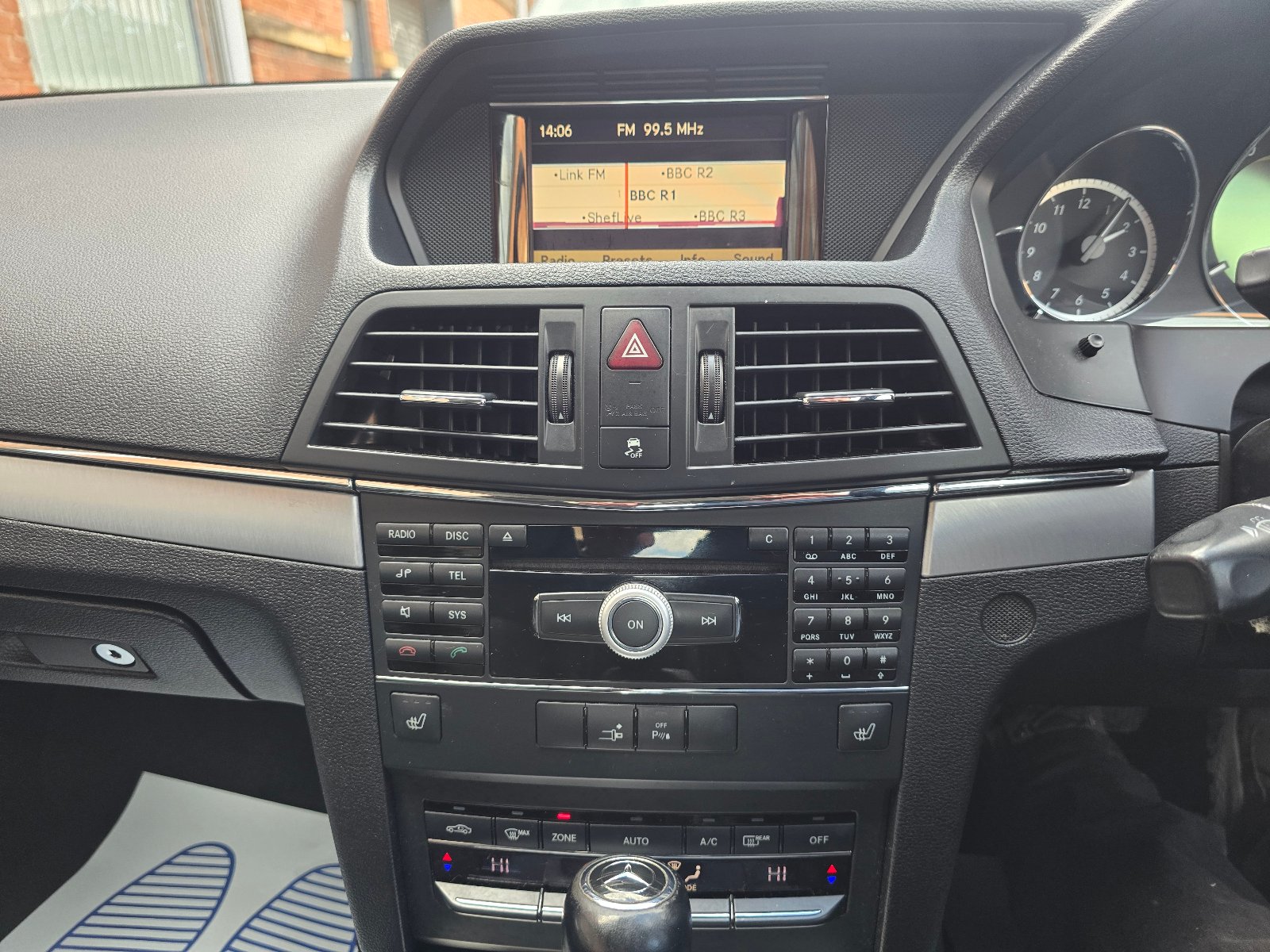 Mercedes E Class - Image 18