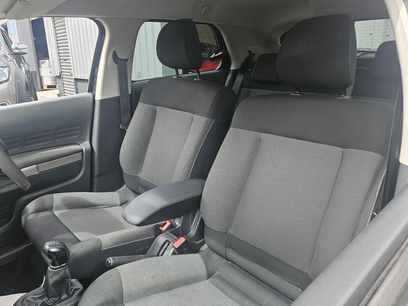 Citroen C4 Cactus - Image 15