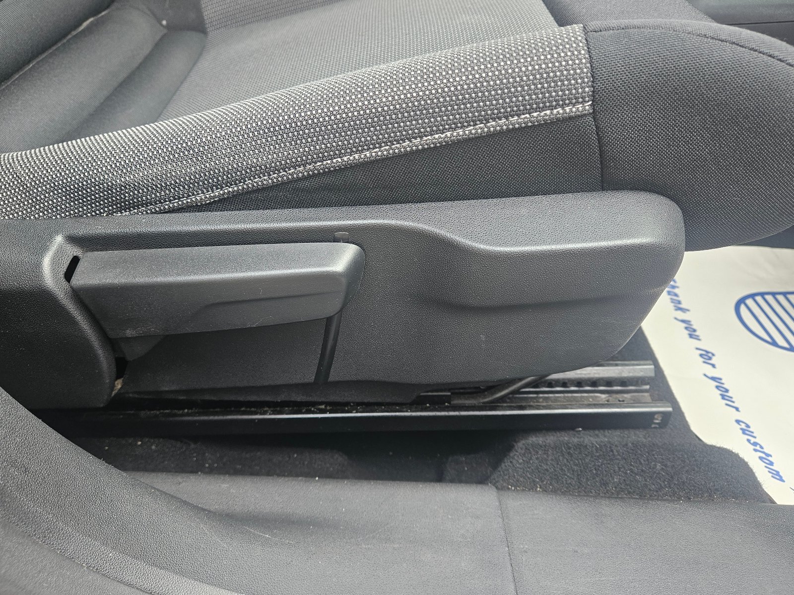 Citroen C4 Cactus - Image 18