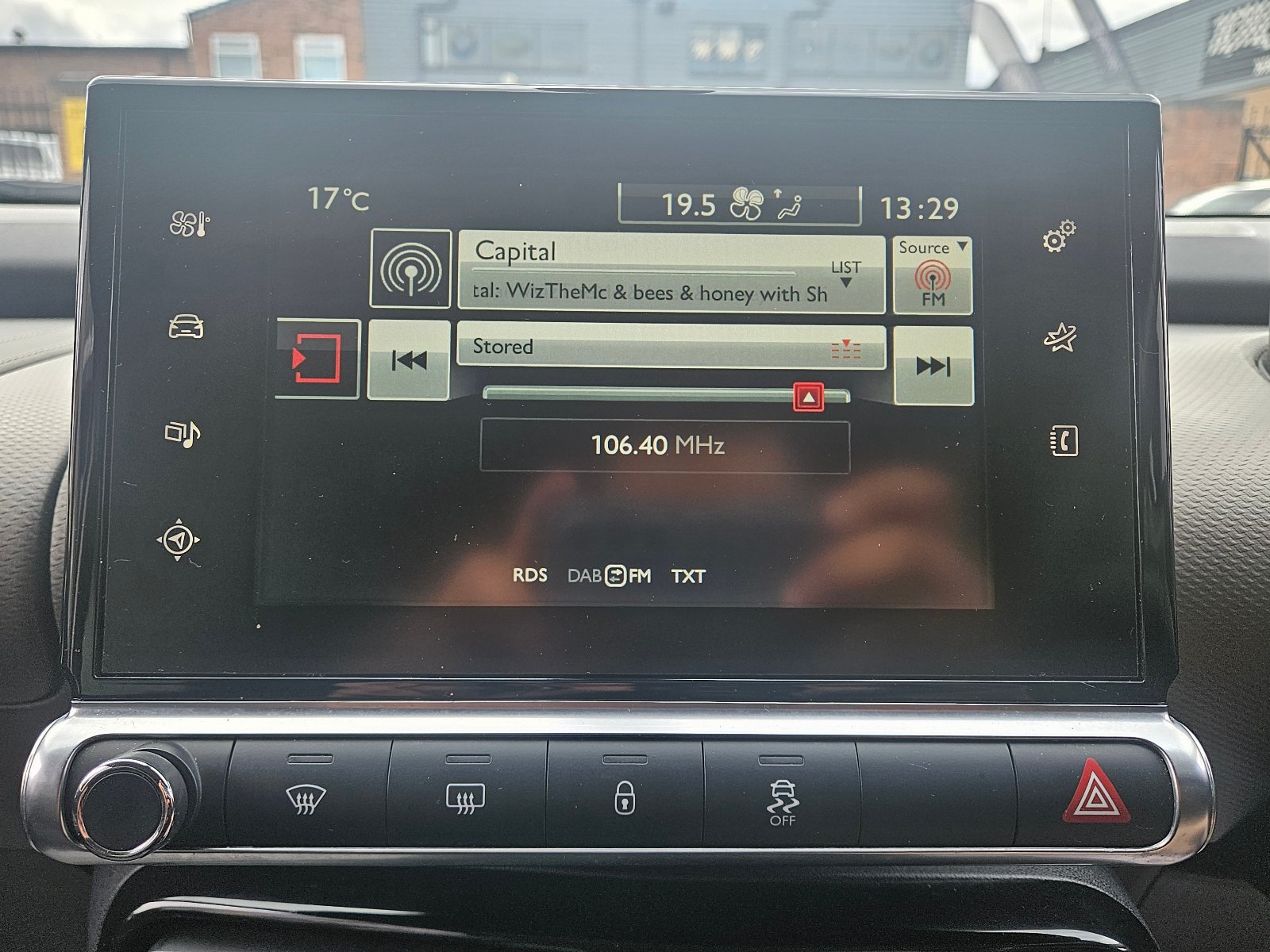Citroen C4 Cactus - Image 29