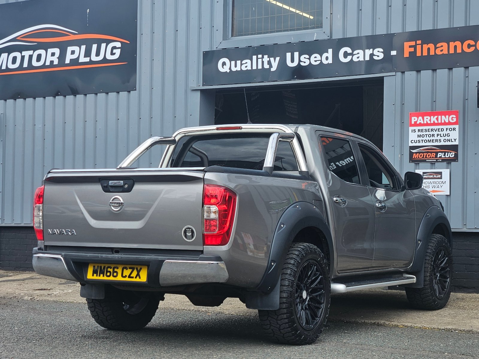 Nissan NAVARA - Image 6