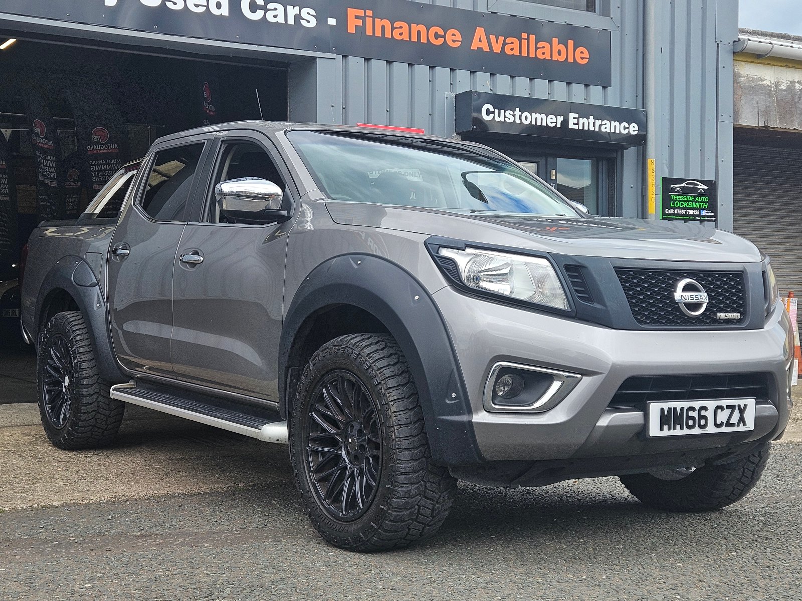 Nissan NAVARA