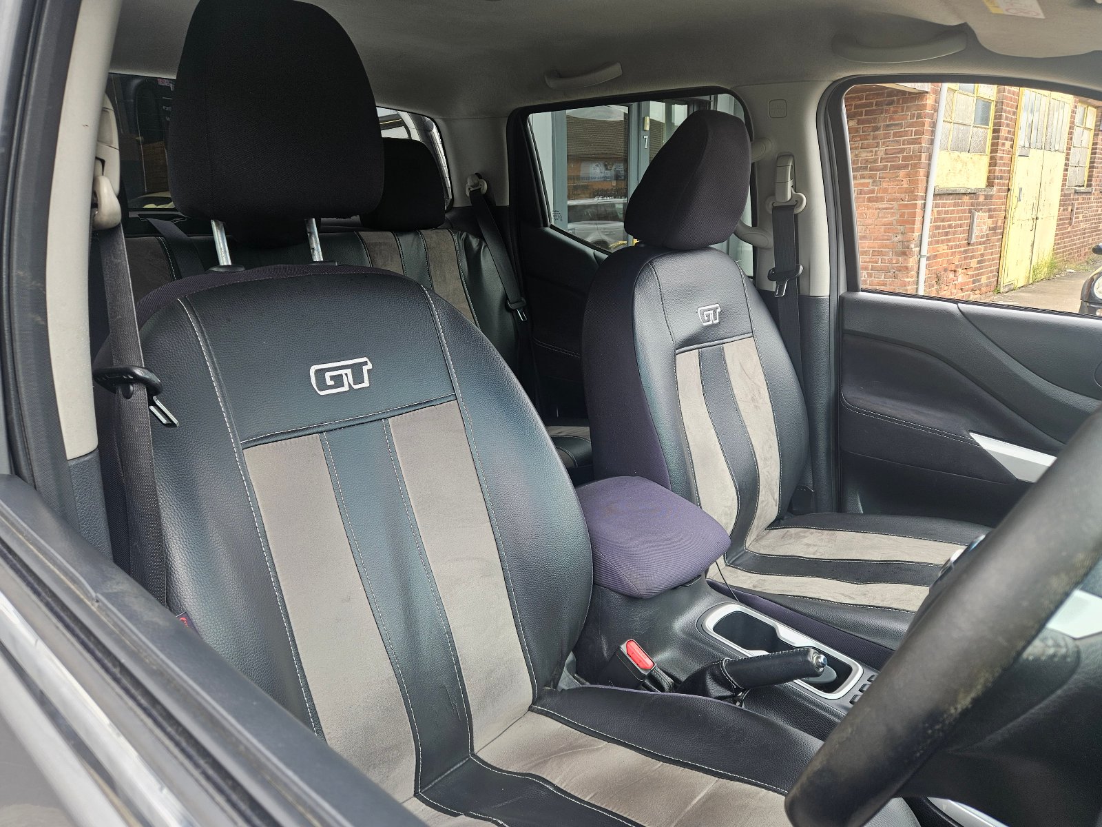 Nissan NAVARA - Image 25