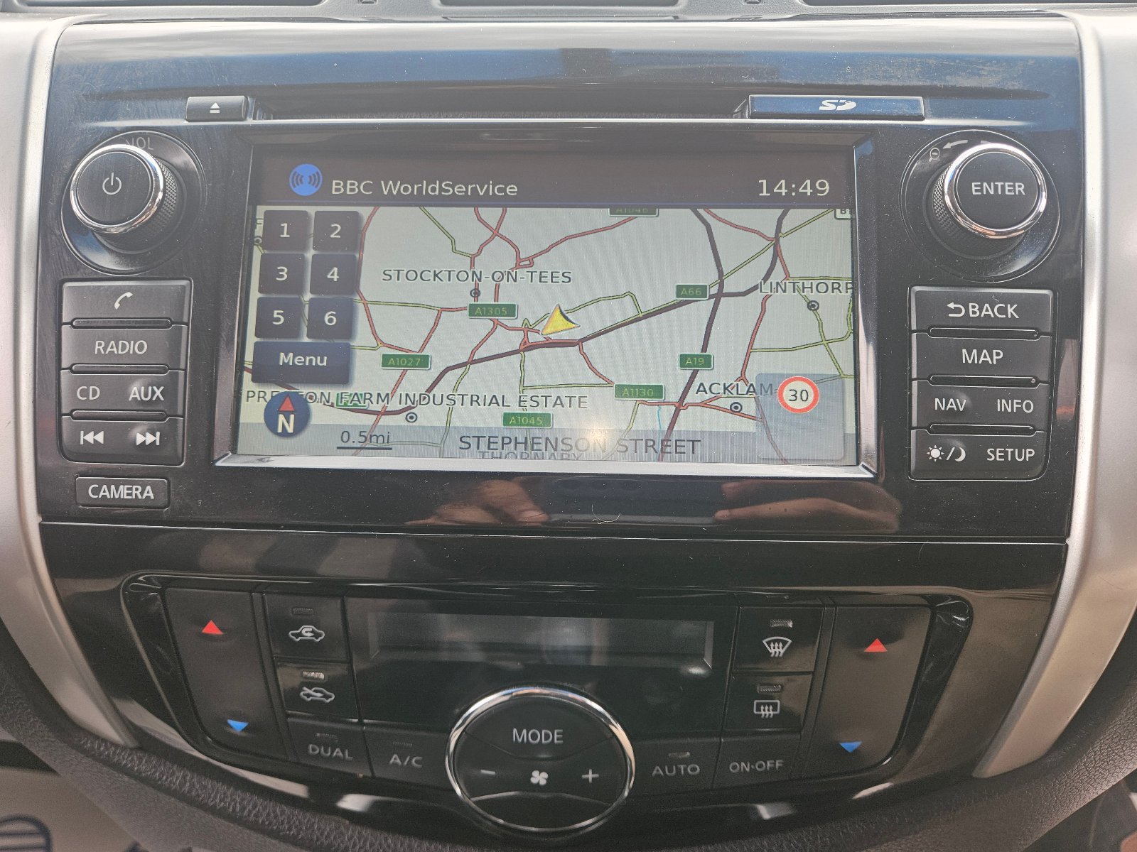 Nissan NAVARA - Image 34