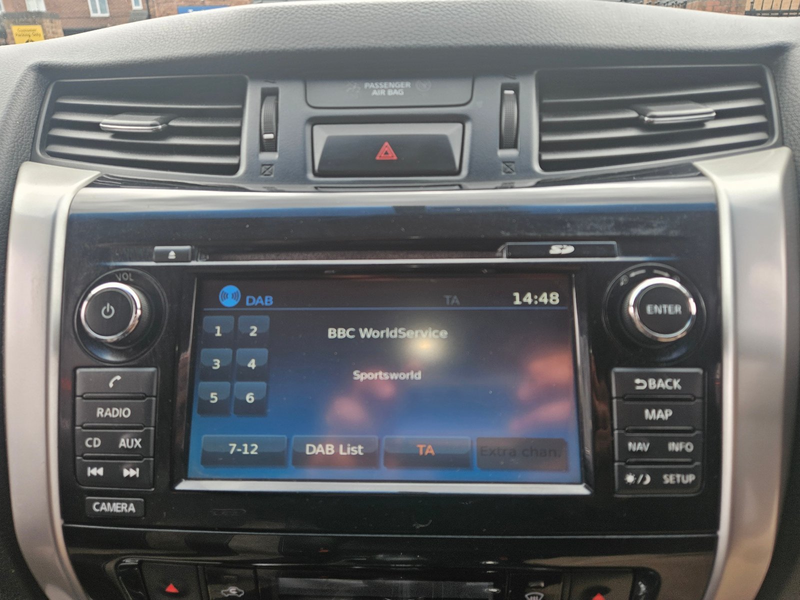 Nissan NAVARA - Image 35