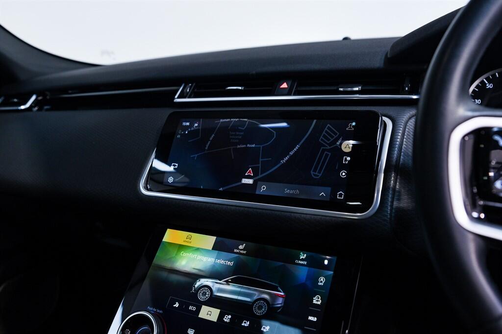 Land Rover Range Rover Velar - Image 20