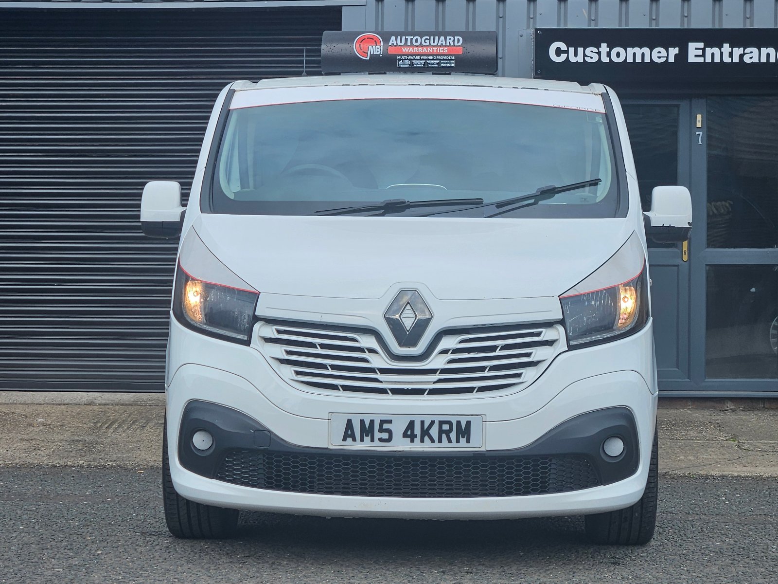 Renault Trafic - Image 3