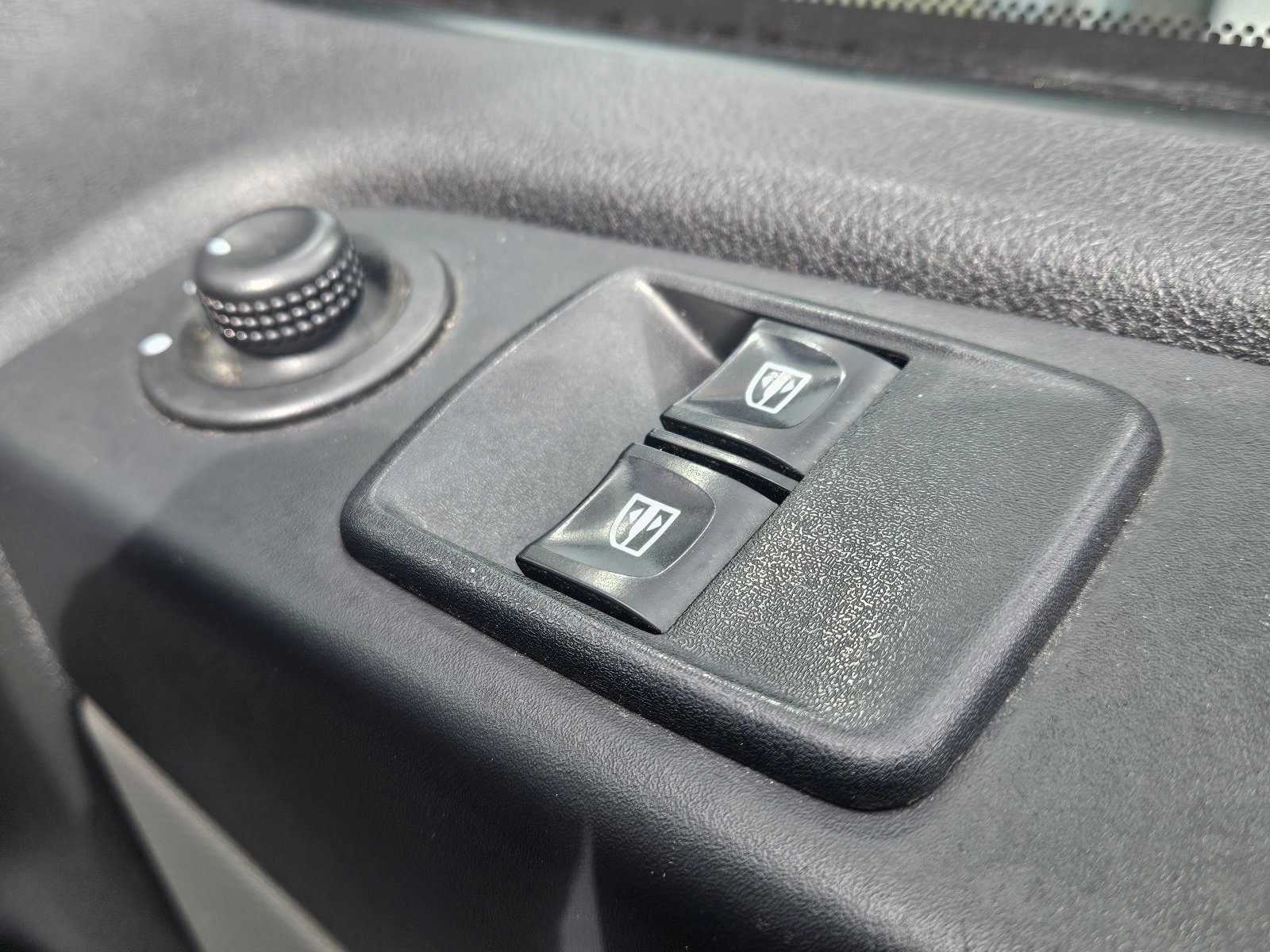 Renault Trafic - Image 12