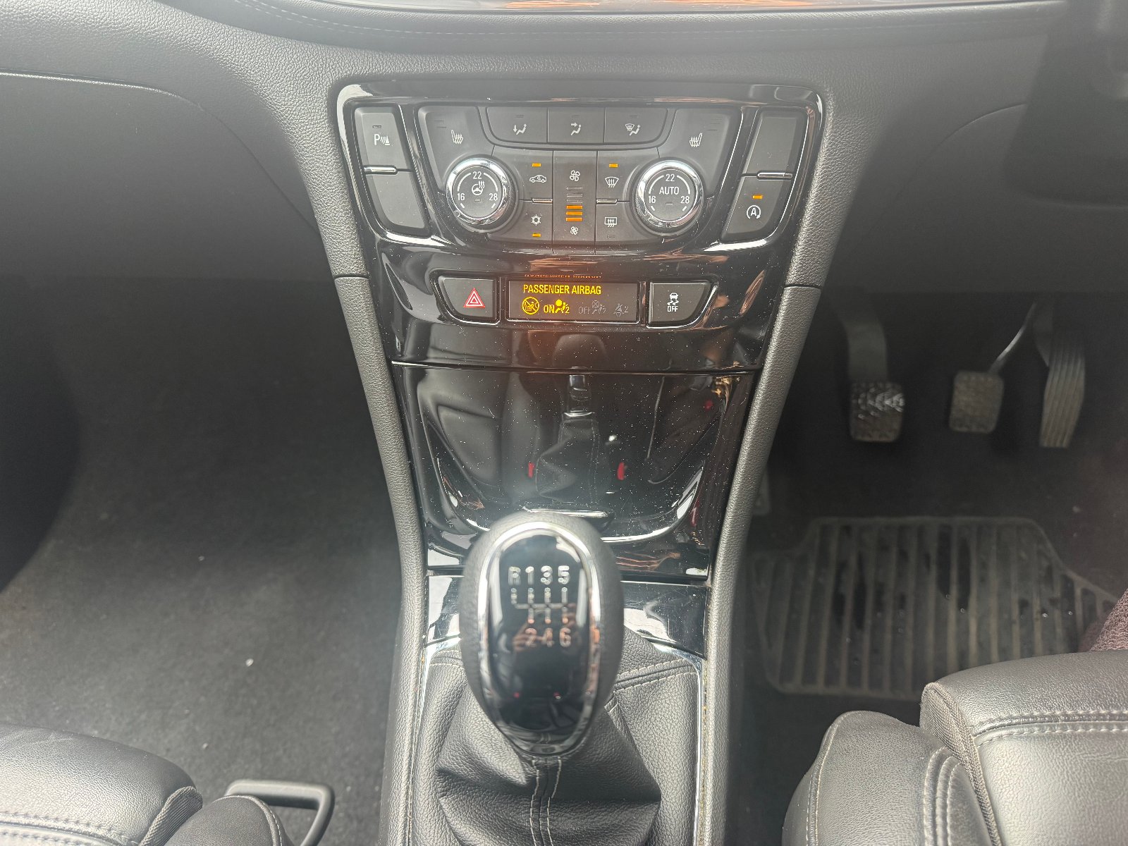 Vauxhall Mokka X - Image 6