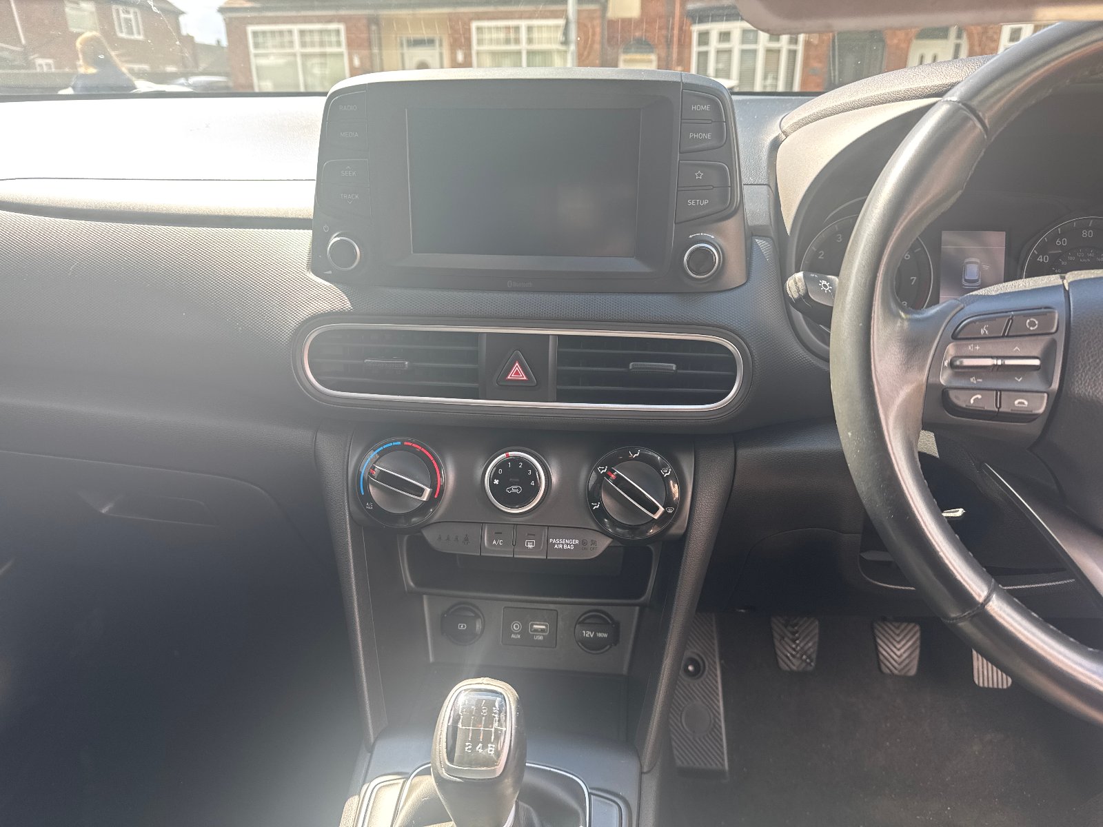 Hyundai Kona - Image 8