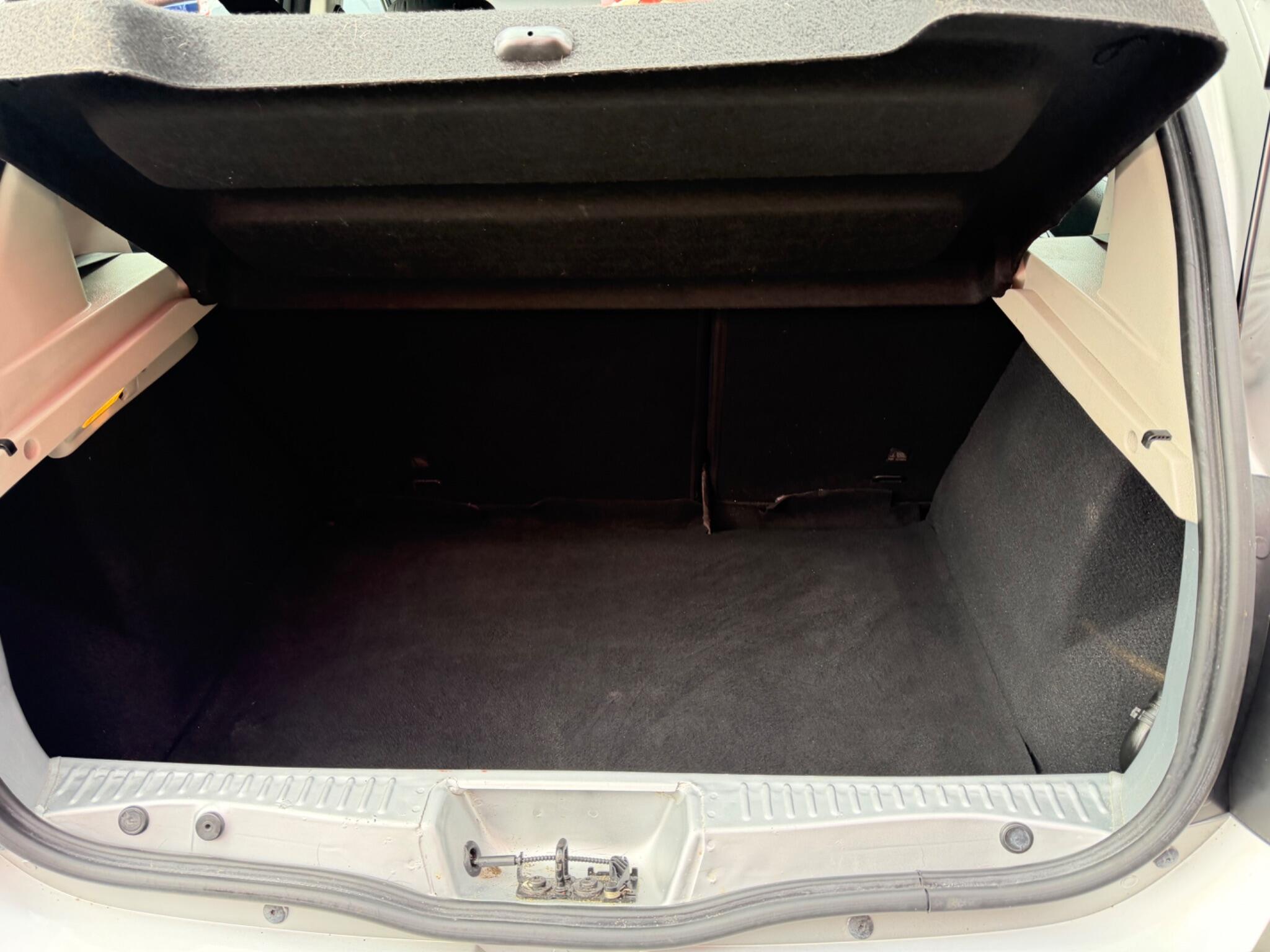 Dacia Sandero - Image 17