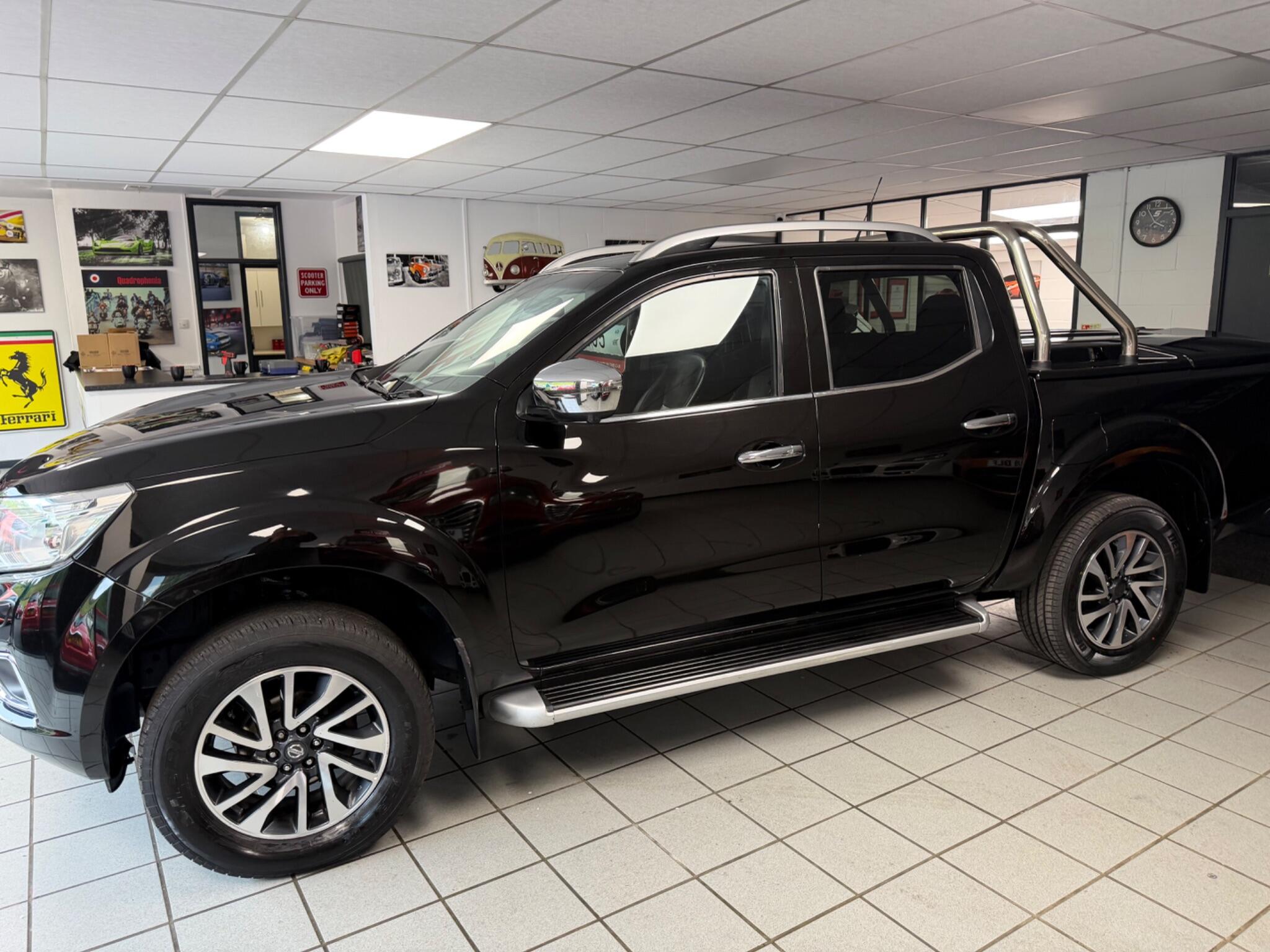 Nissan NAVARA