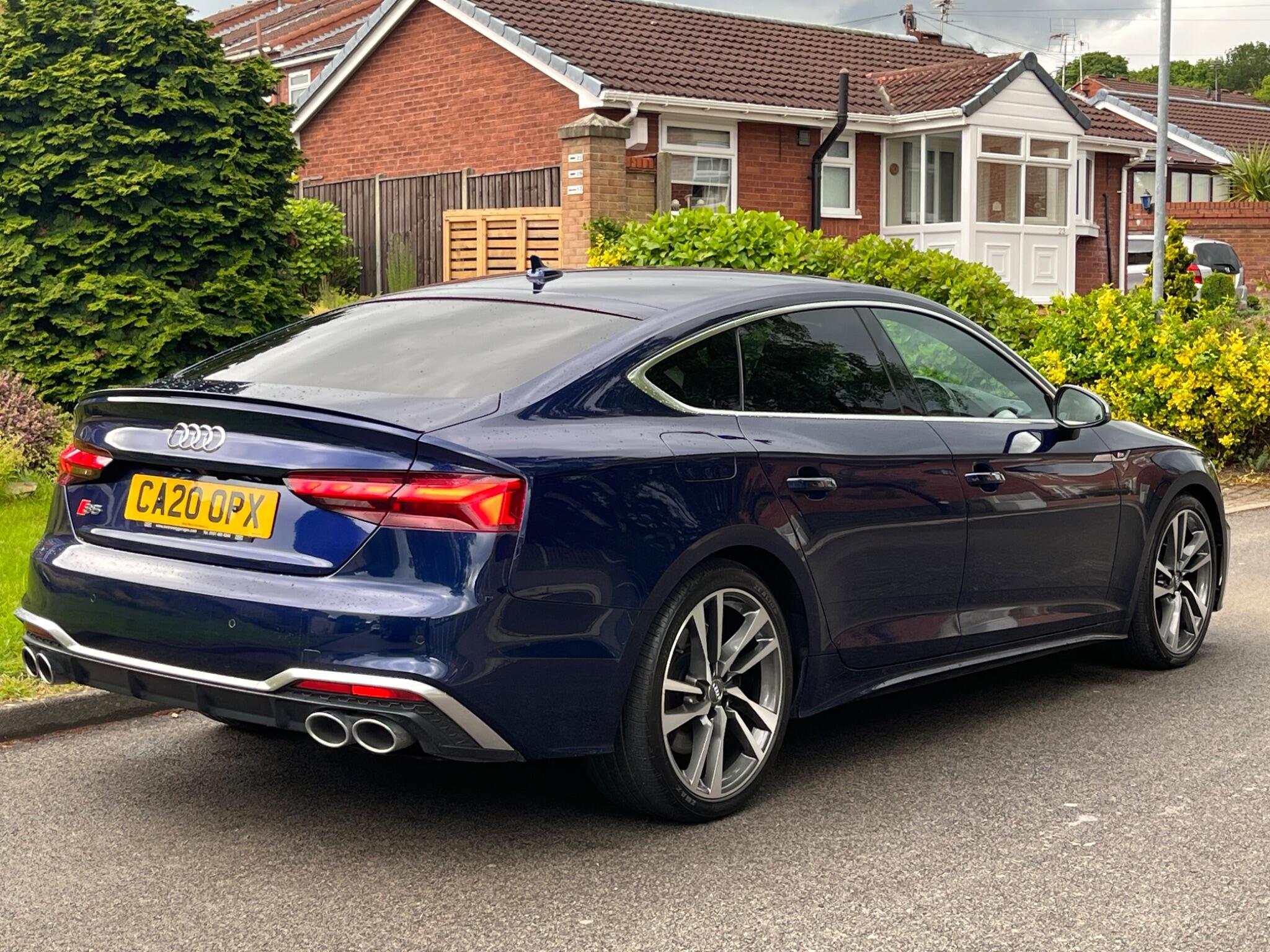 Audi S5 - Image 2