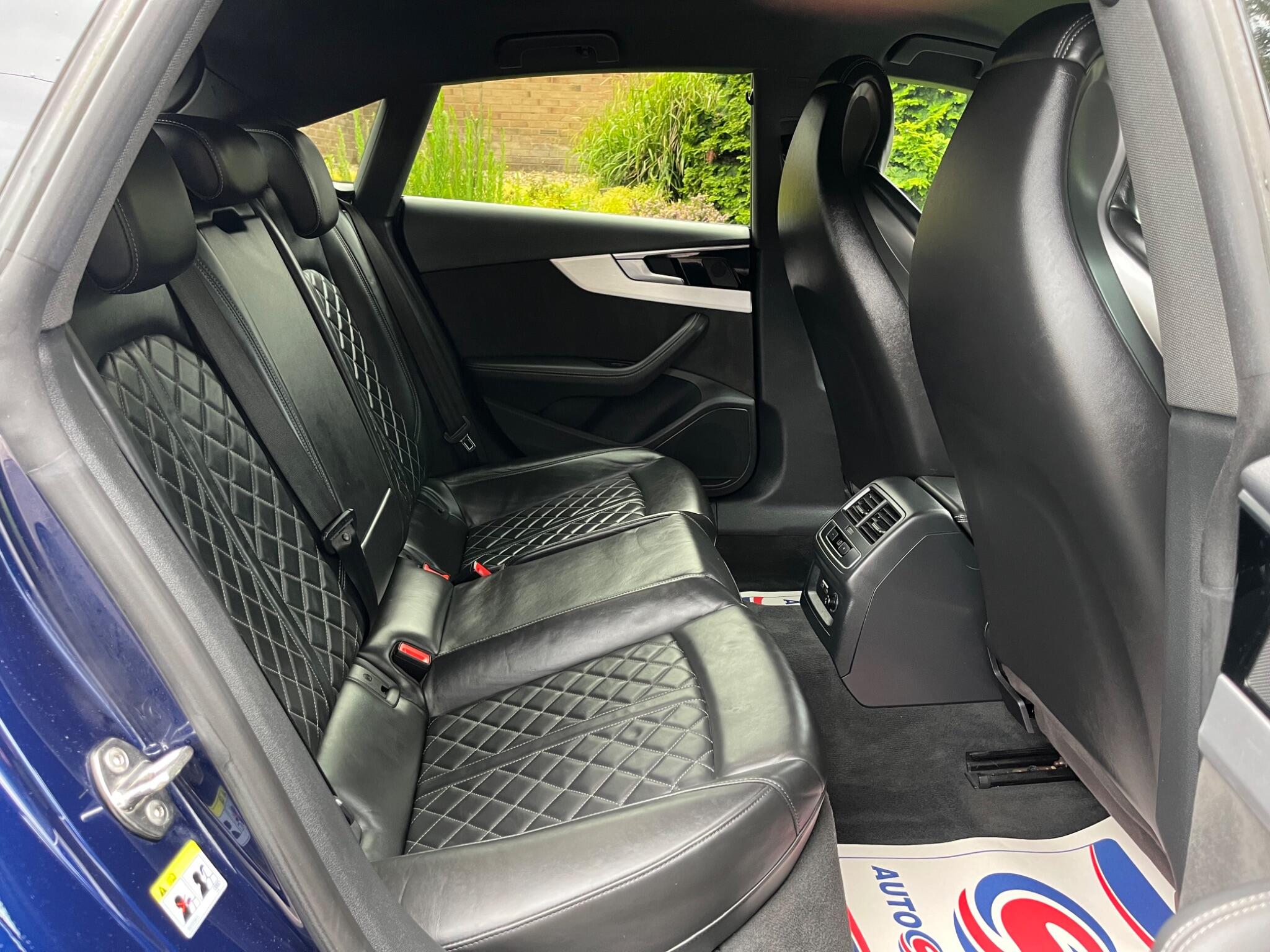 Audi S5 - Image 30