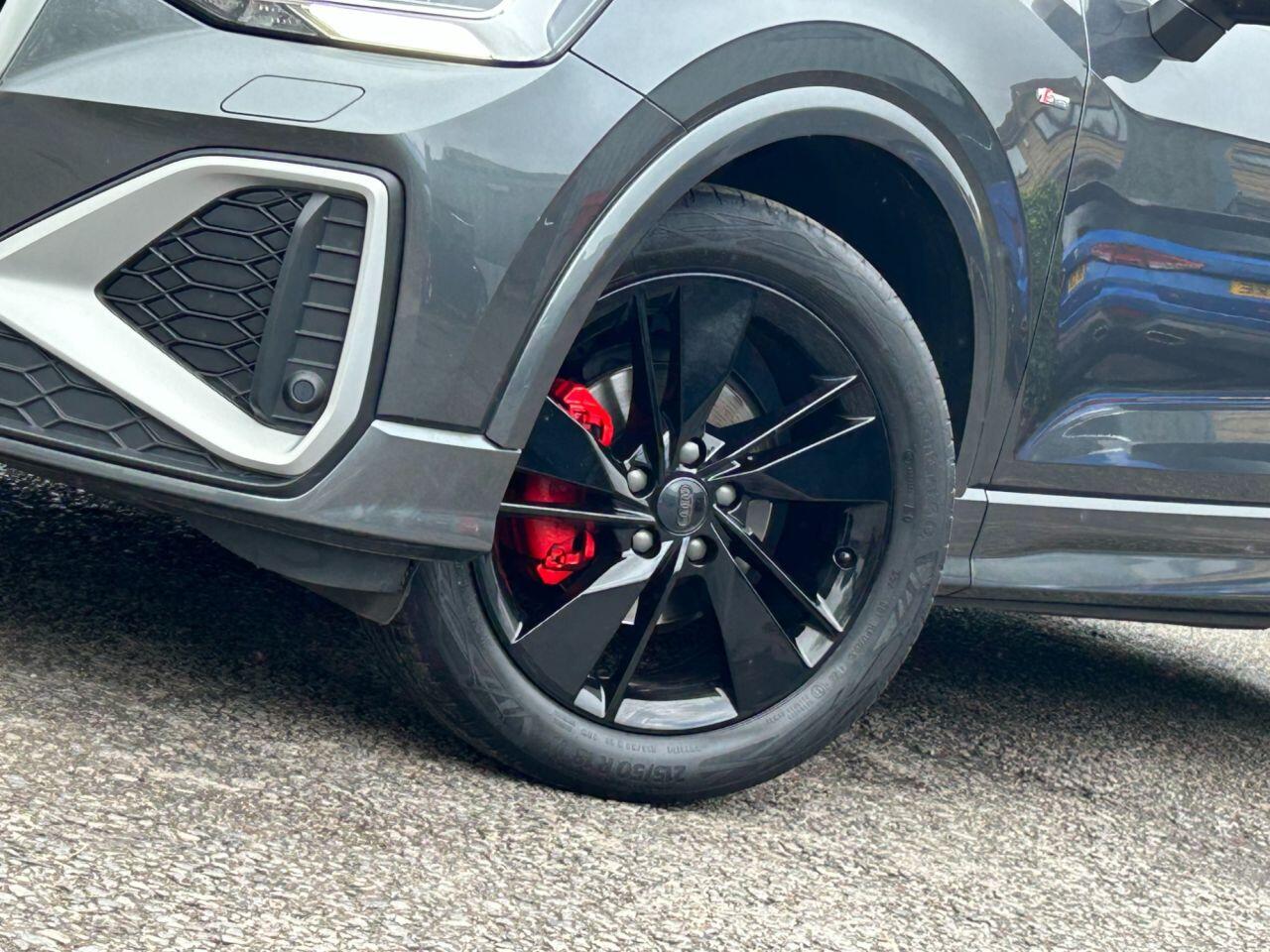 Audi Q2 - Image 5