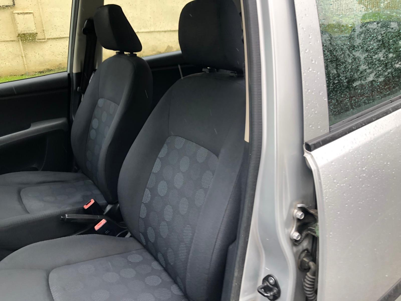 Hyundai i10 - Image 12
