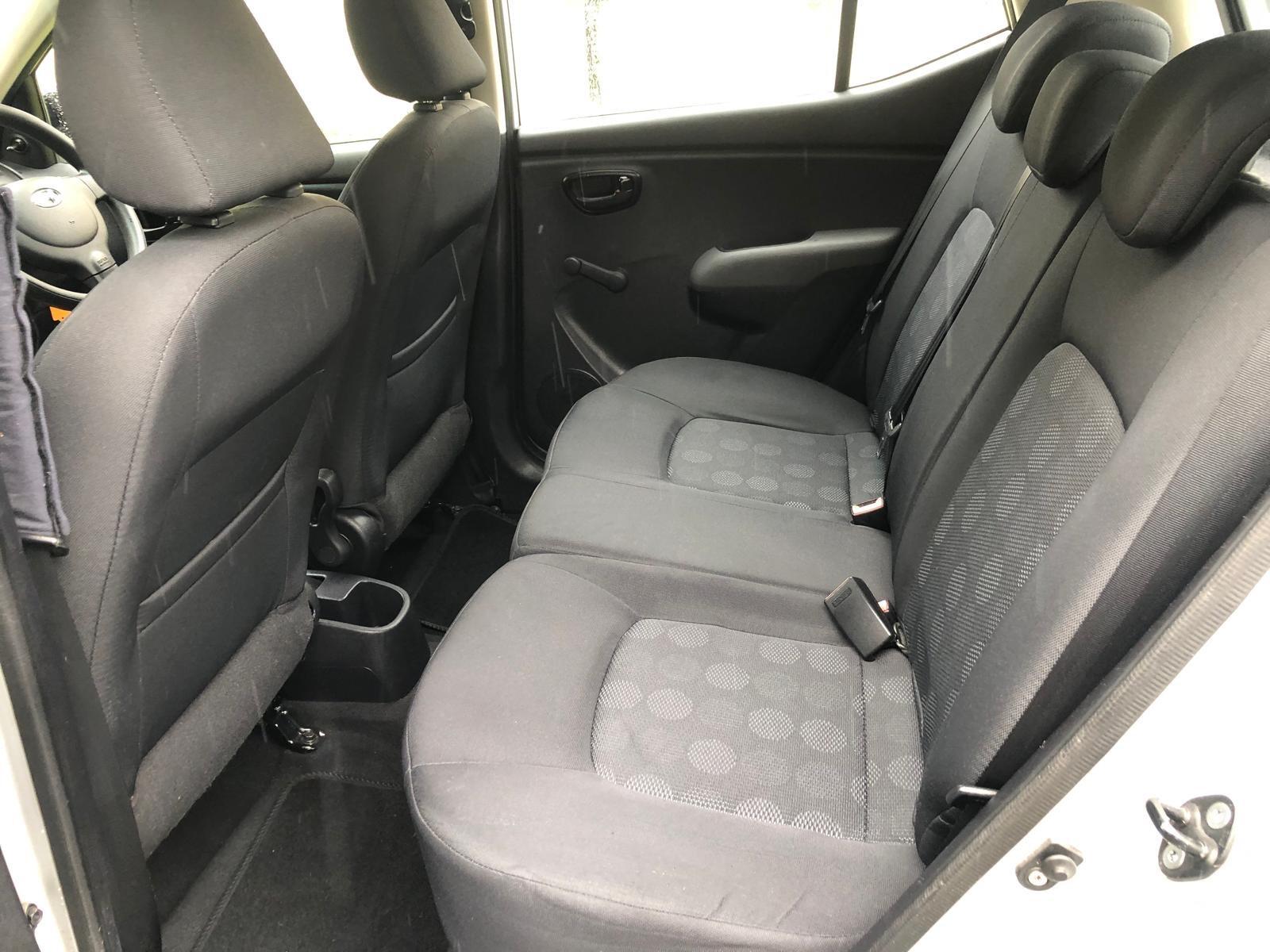 Hyundai i10 - Image 16
