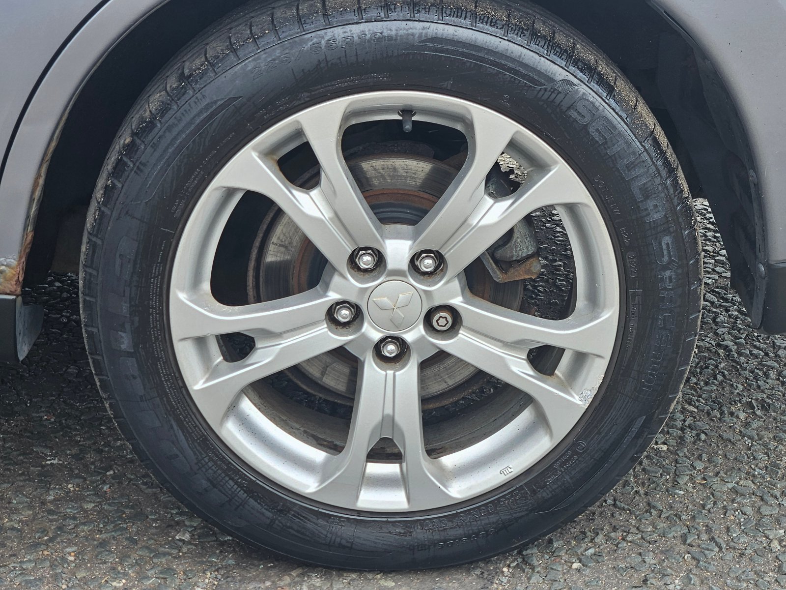 Mitsubishi Outlander - Image 7