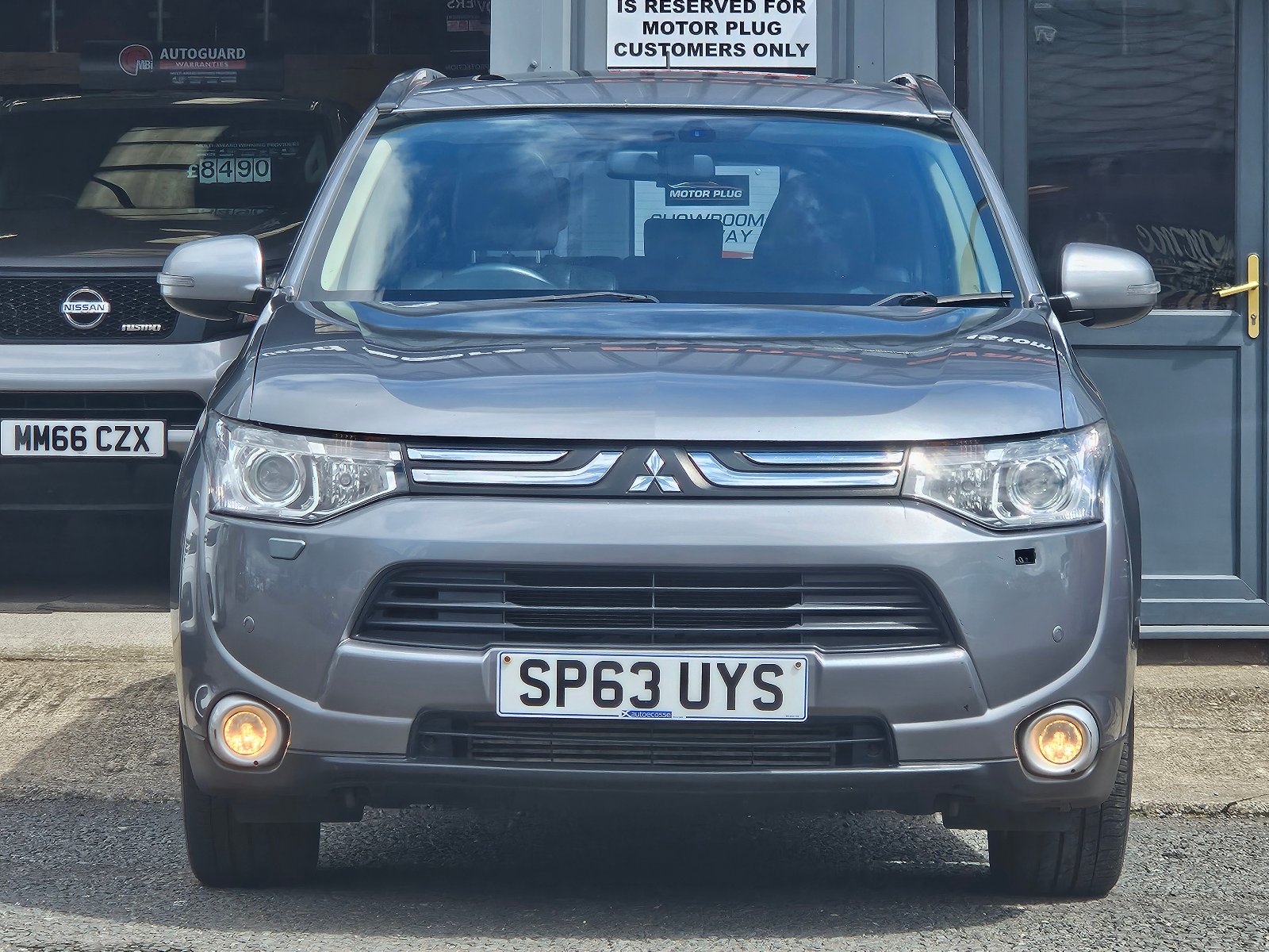 Mitsubishi Outlander - Image 3