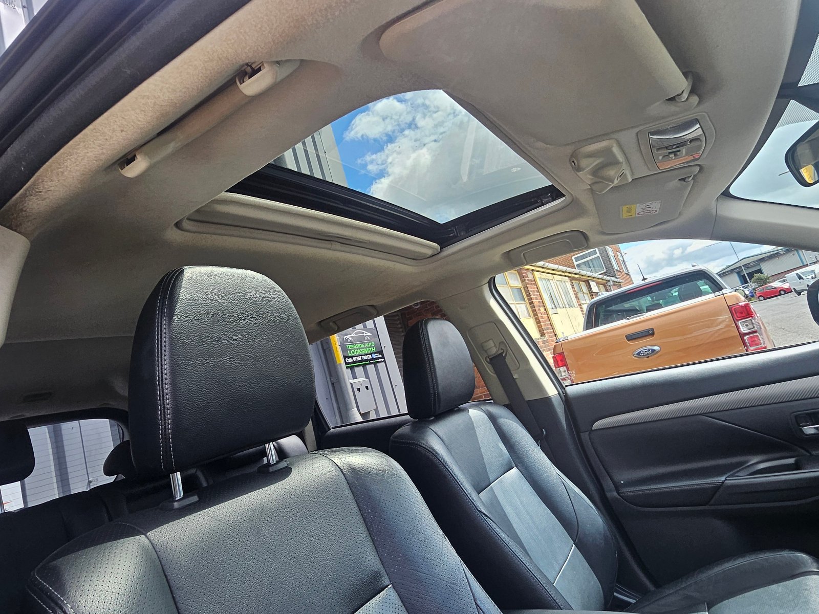 Mitsubishi Outlander - Image 20