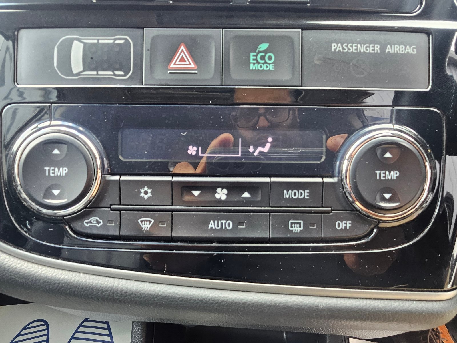 Mitsubishi Outlander - Image 24
