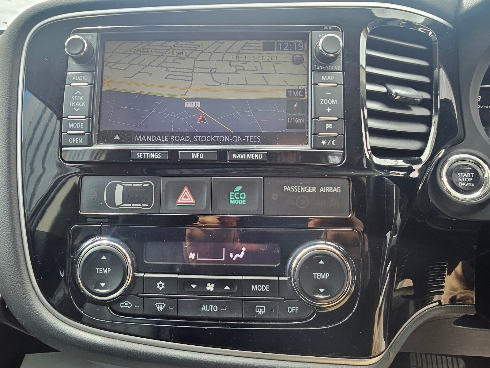 Mitsubishi Outlander - Image 29