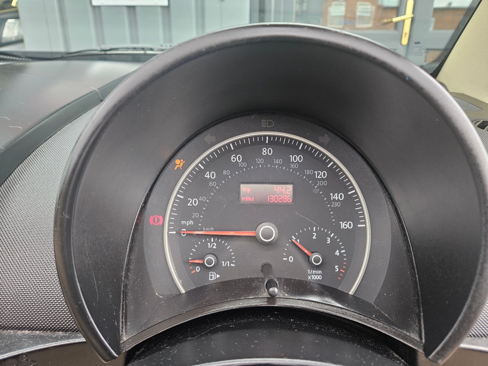 Volkswagen Beetle - Image 23