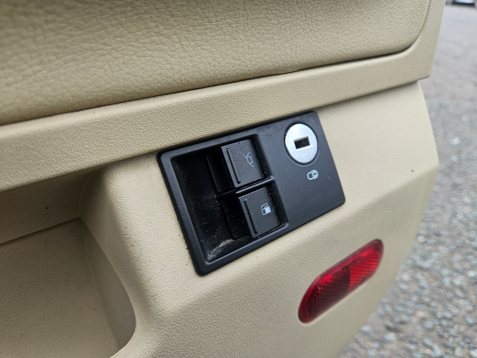 Volkswagen Beetle - Image 26