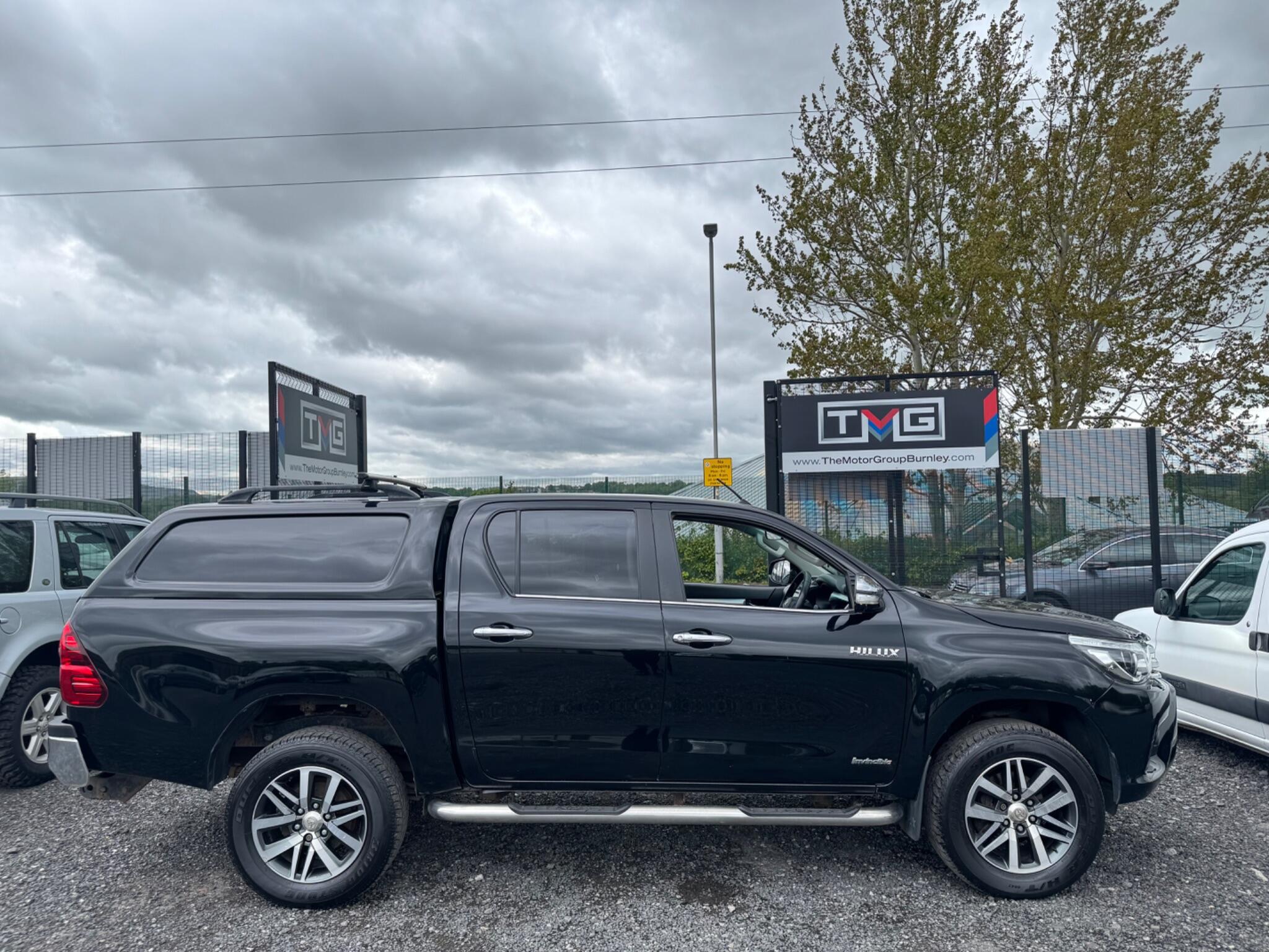 Toyota Hilux - Image 3