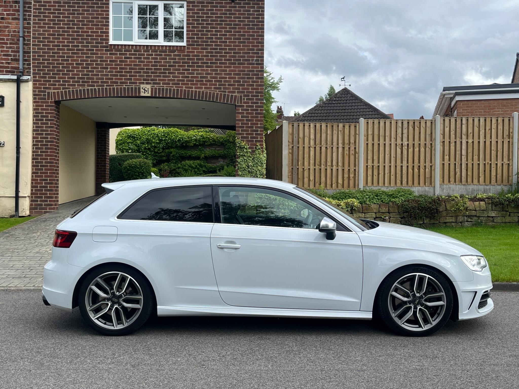 Audi S3 - Image 8