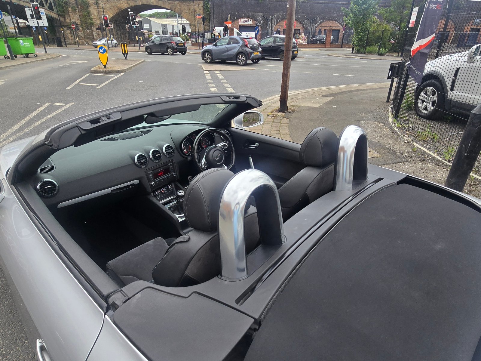 Audi TT - Image 11