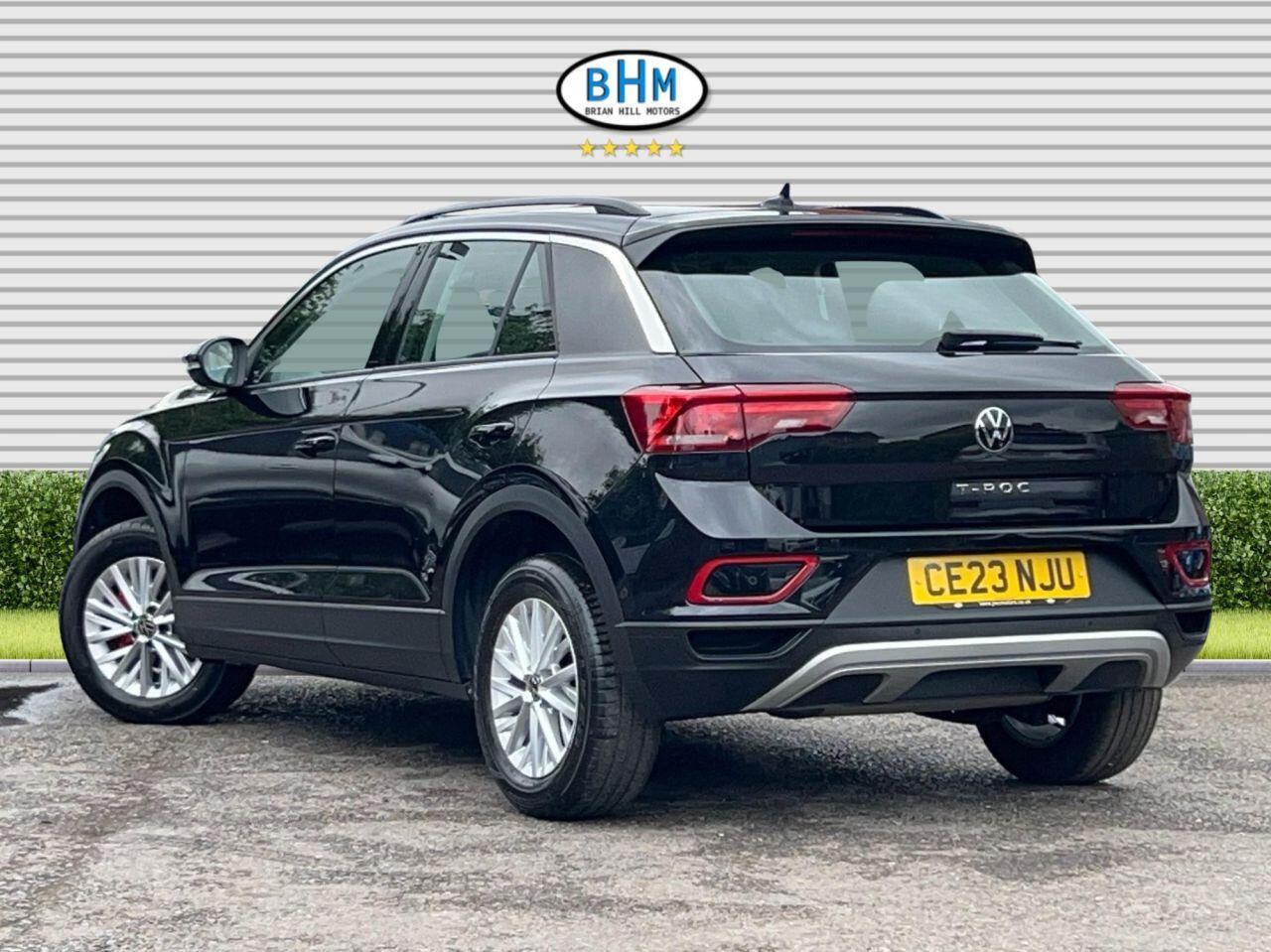 Volkswagen T-Roc - Image 13