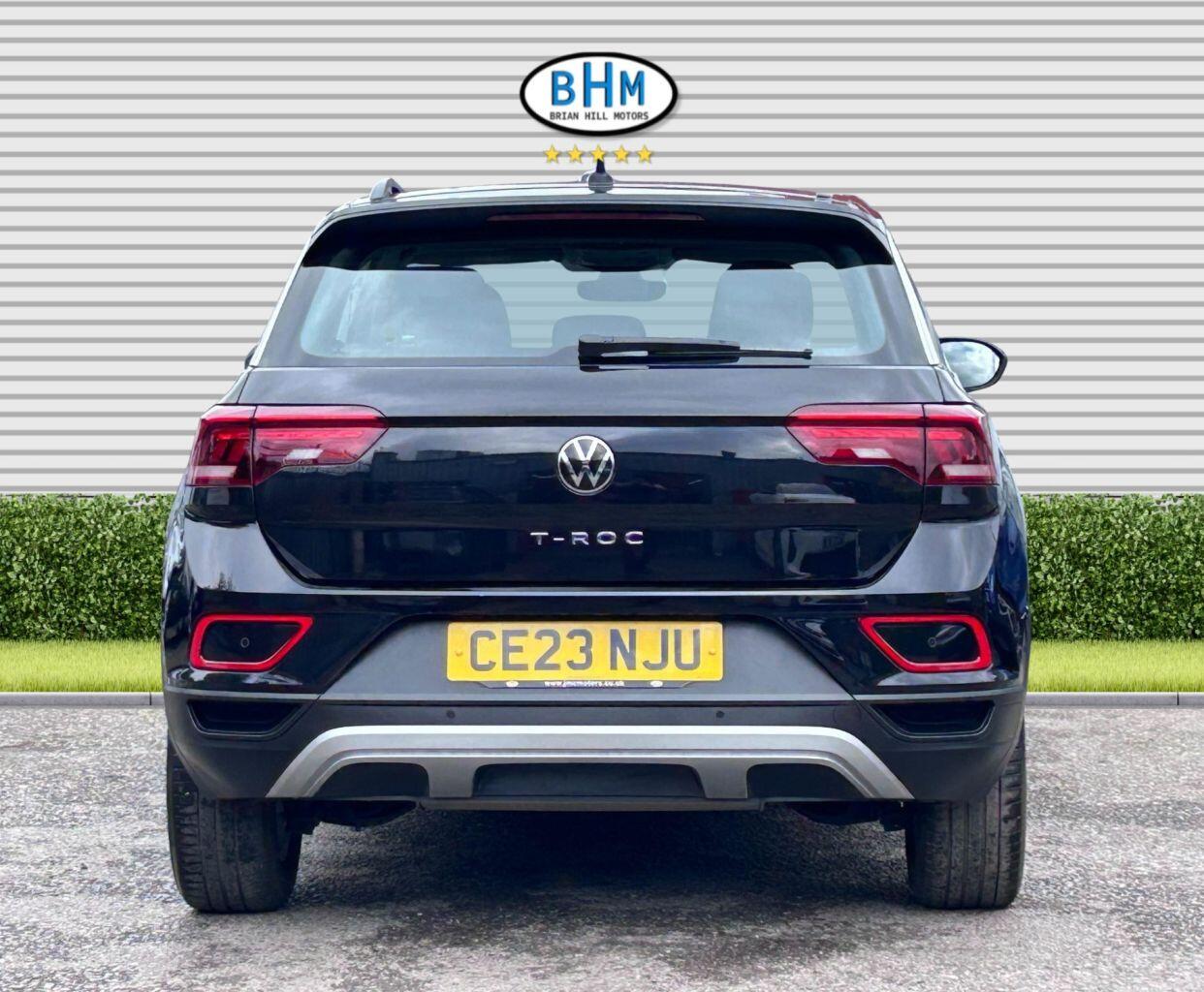 Volkswagen T-Roc - Image 11